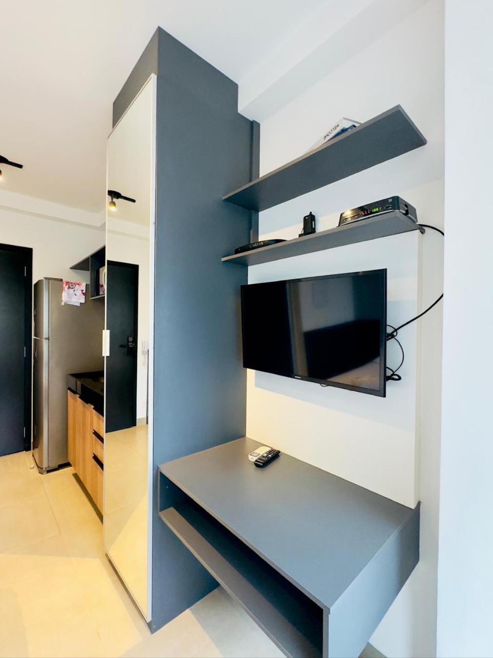 Flat moderno na Oscar Freire!