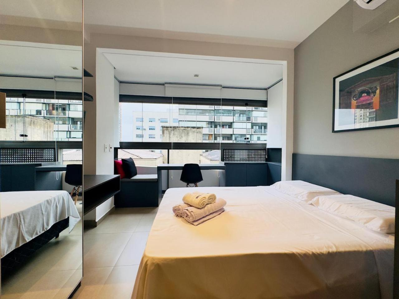 Flat moderno na Oscar Freire!