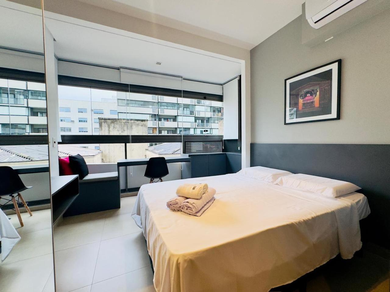 Flat moderno na Oscar Freire!
