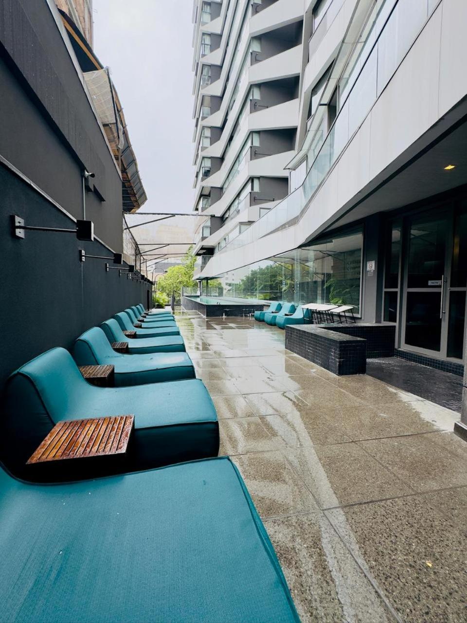 Flat moderno na Oscar Freire!