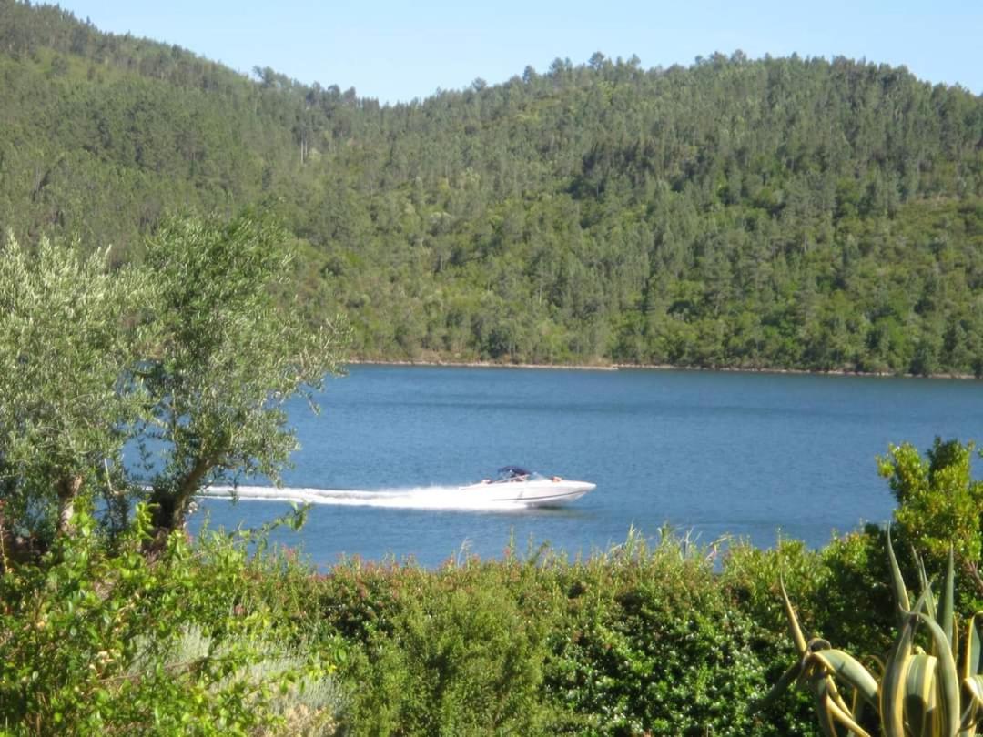 Casa do Lago view 4