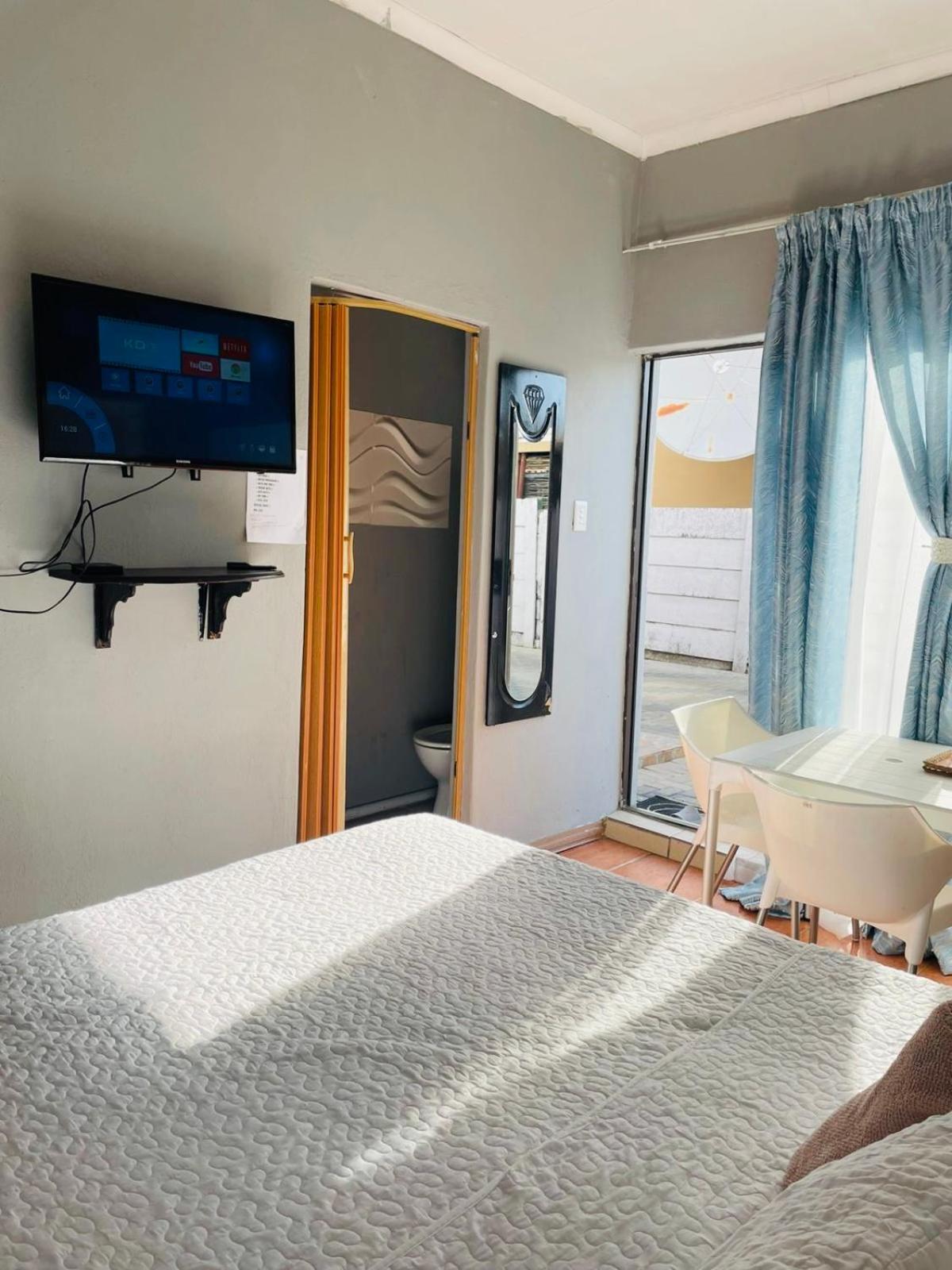 Mighty7 Guesthouse view 3