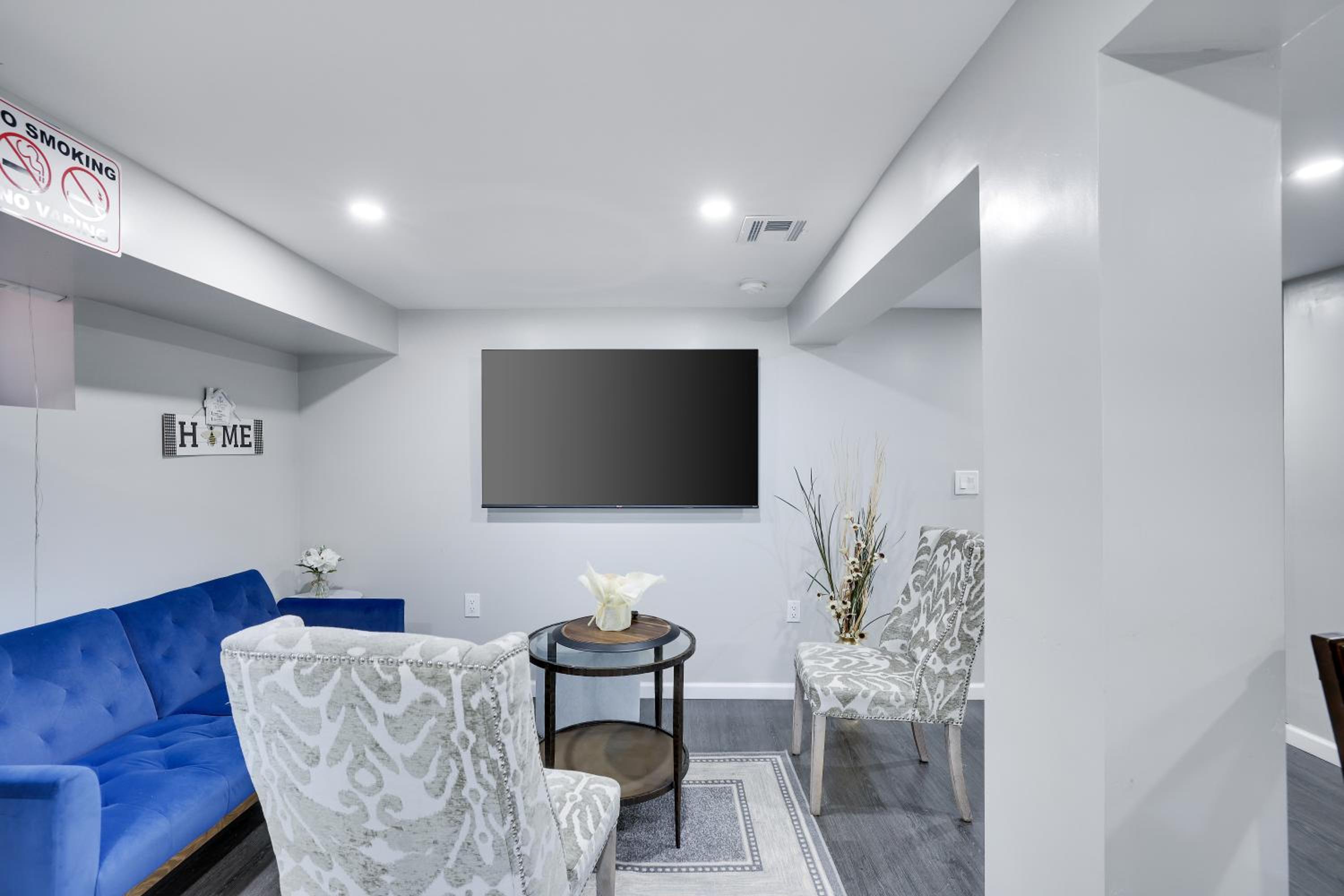 4BR Newark Stay w/ Parking And Fast Wi-Fi