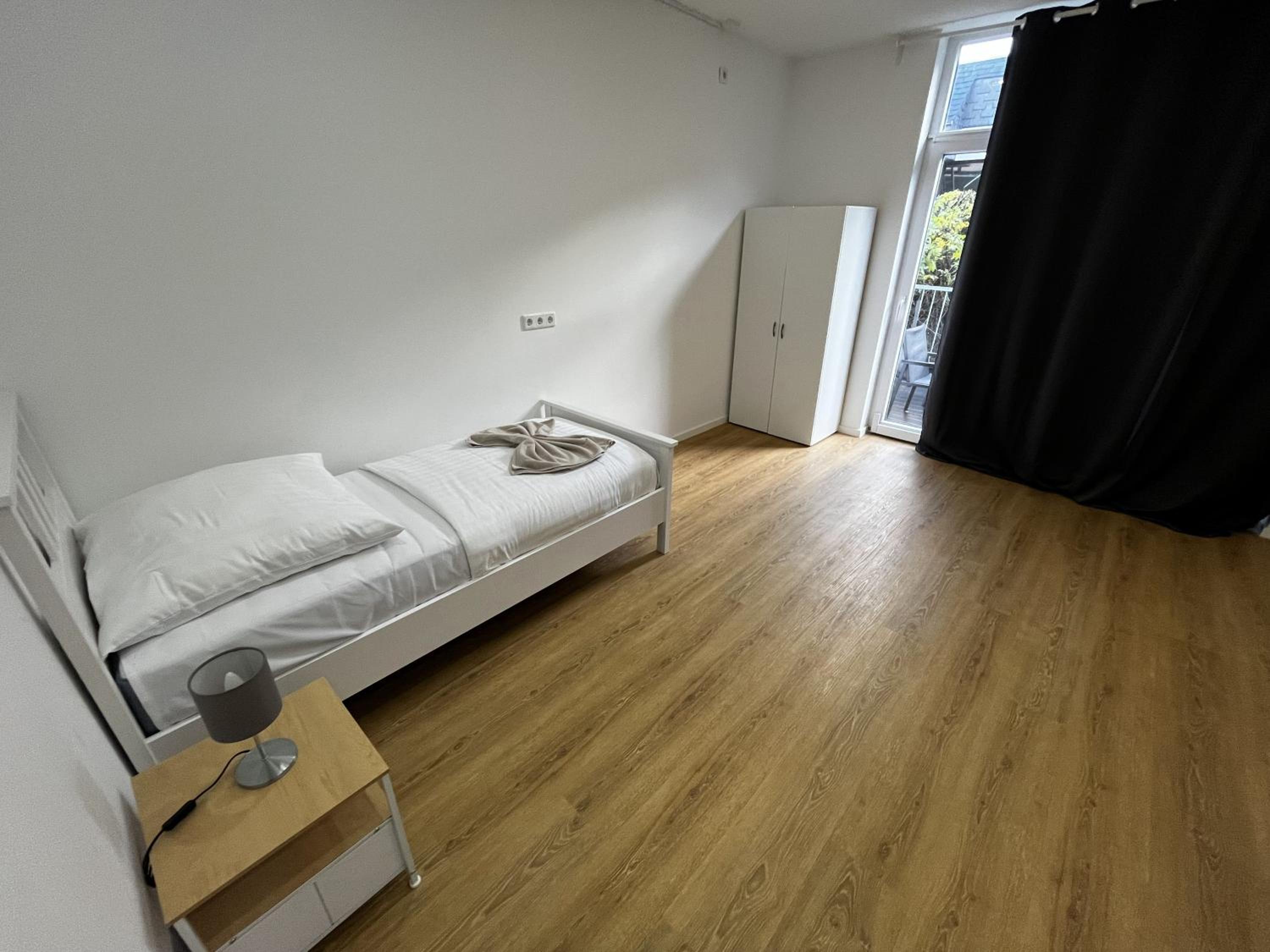 Cozy Central Apartments in Bergisch Gladbach