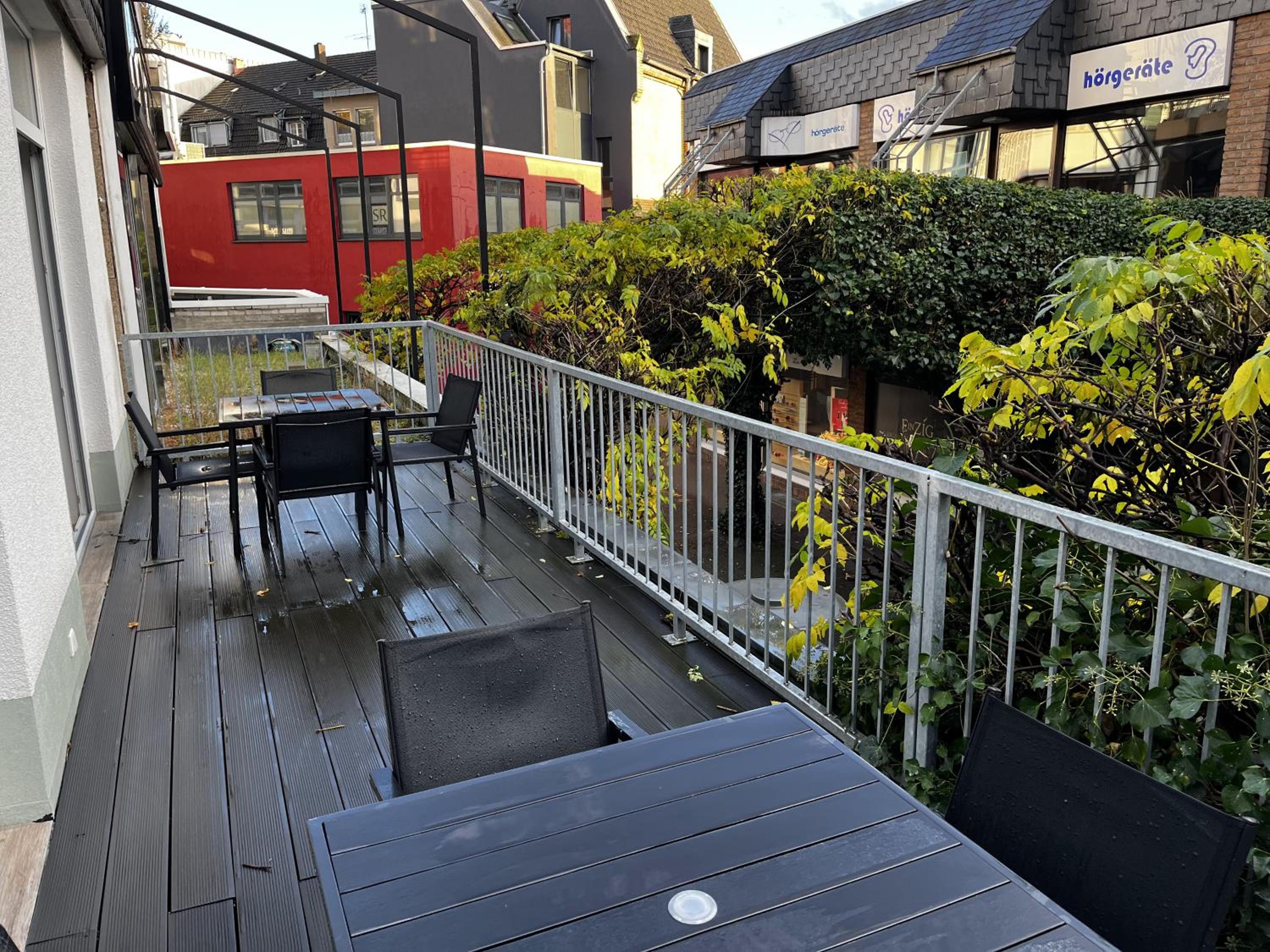 Cozy Central Apartments in Bergisch Gladbach