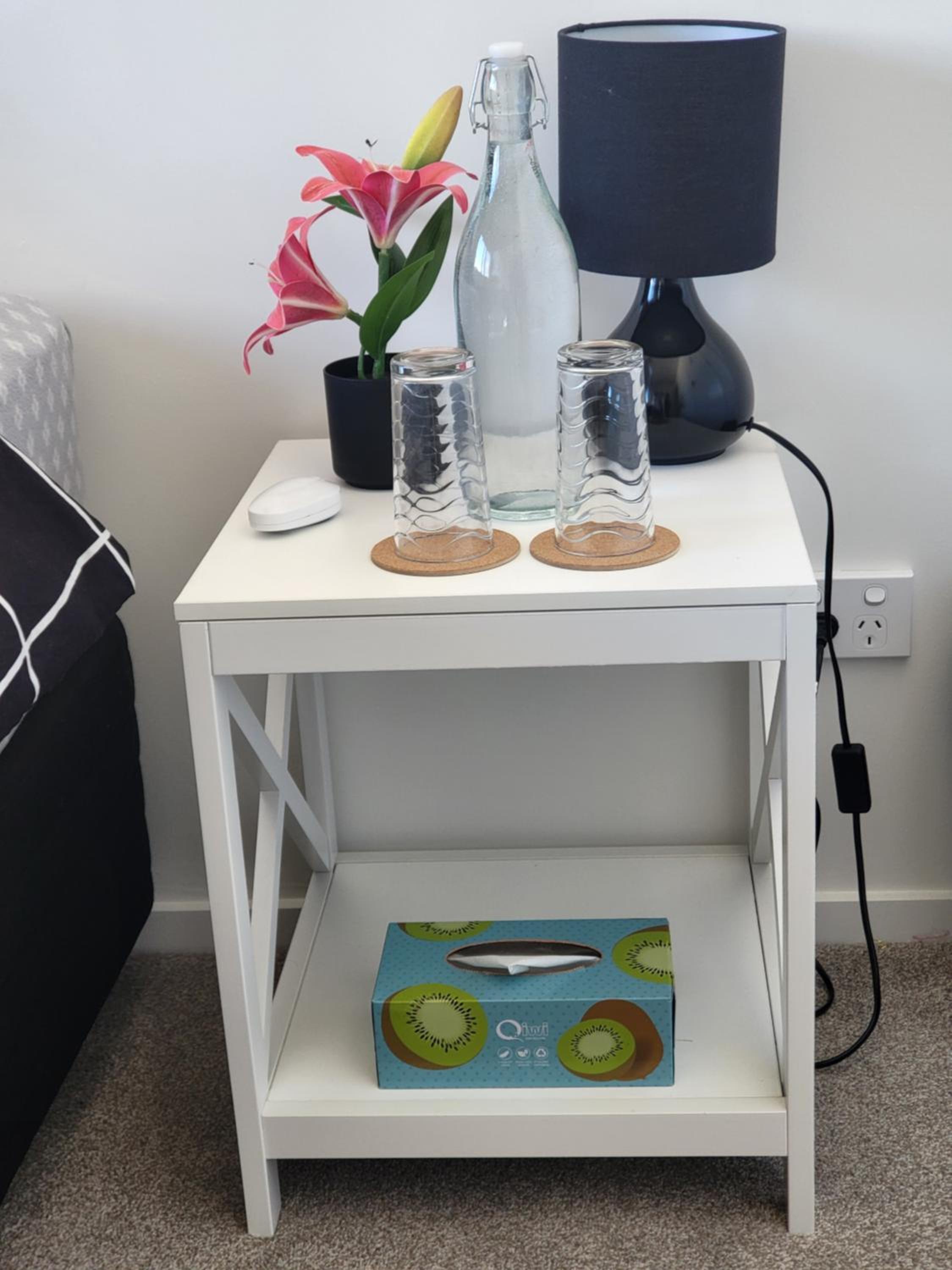 Bright & Spacious Budget Friendly Rooms in West Auckland Ideal for Students, Couples, Families & Tourists view 5