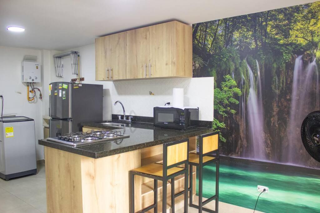 Estudio de lujo cerca al Estadio Atanasio Girardot 201