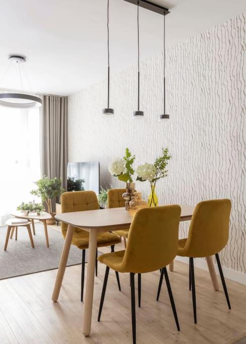One bed Apartment on 14 floor Urban Sky by P&O