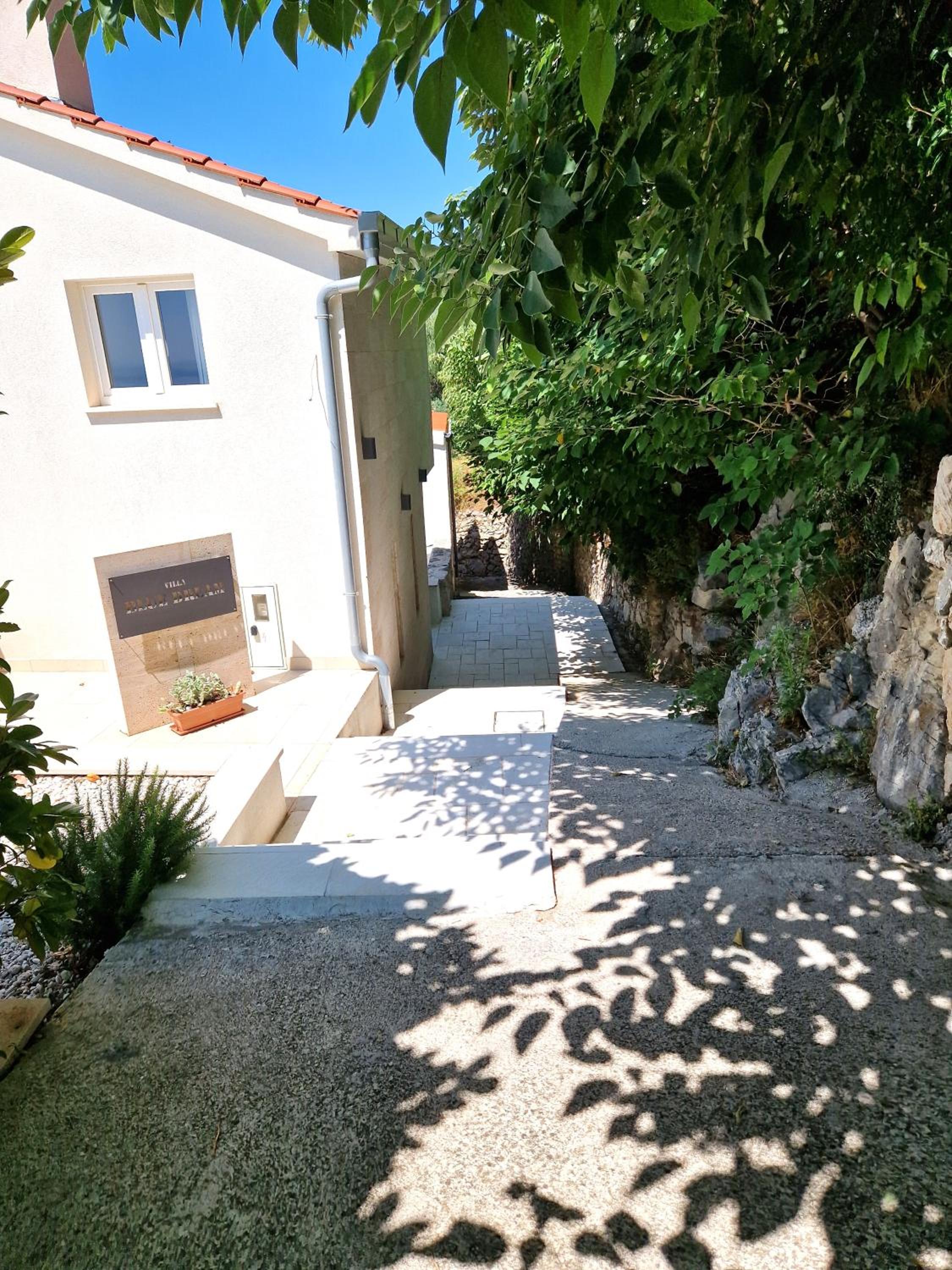 5 stars 2 bedrooms villa BLUE DREAM village Pisak Croatia view 3
