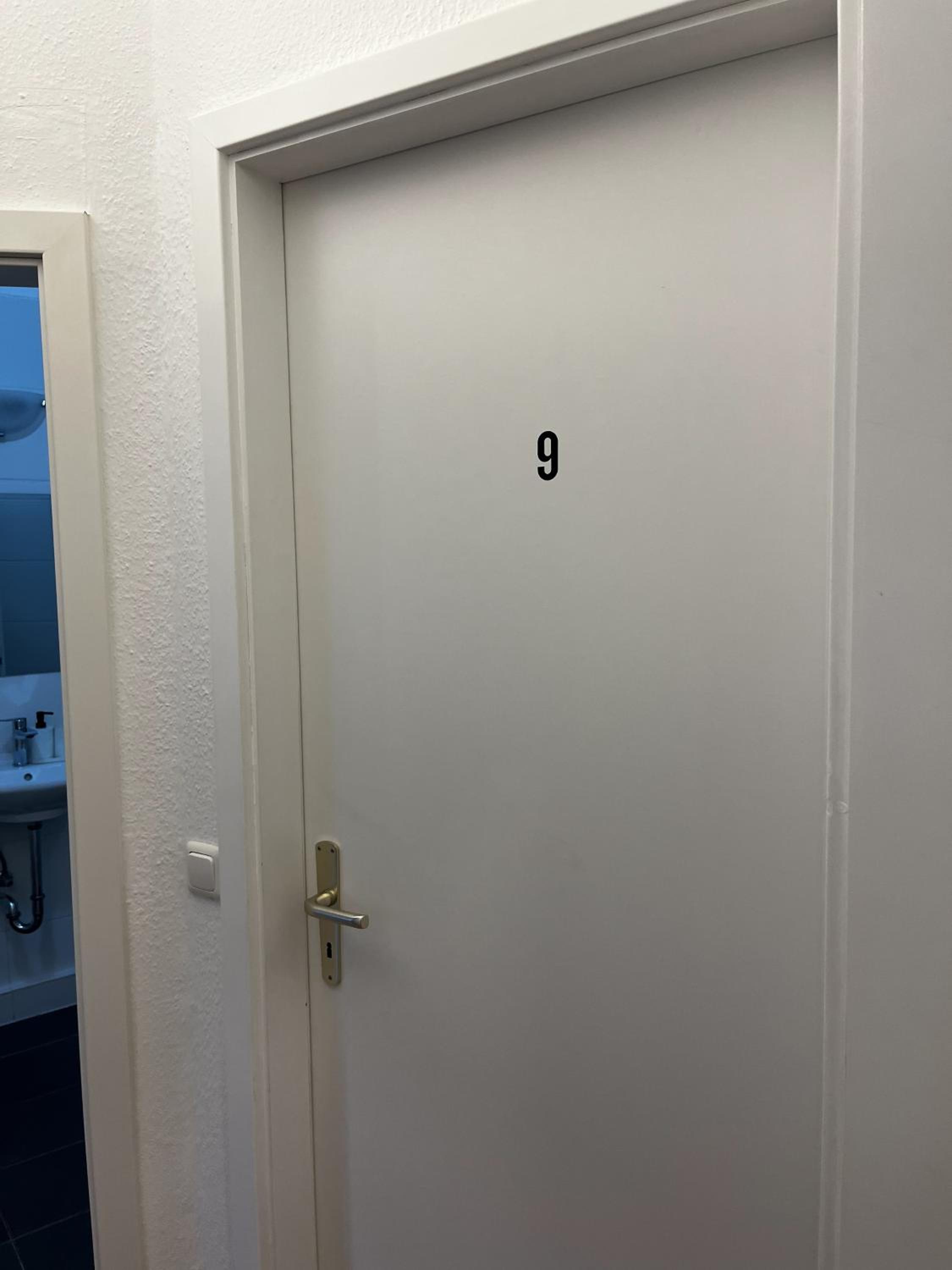 Cozy Central Apartments in Bergisch Gladbach