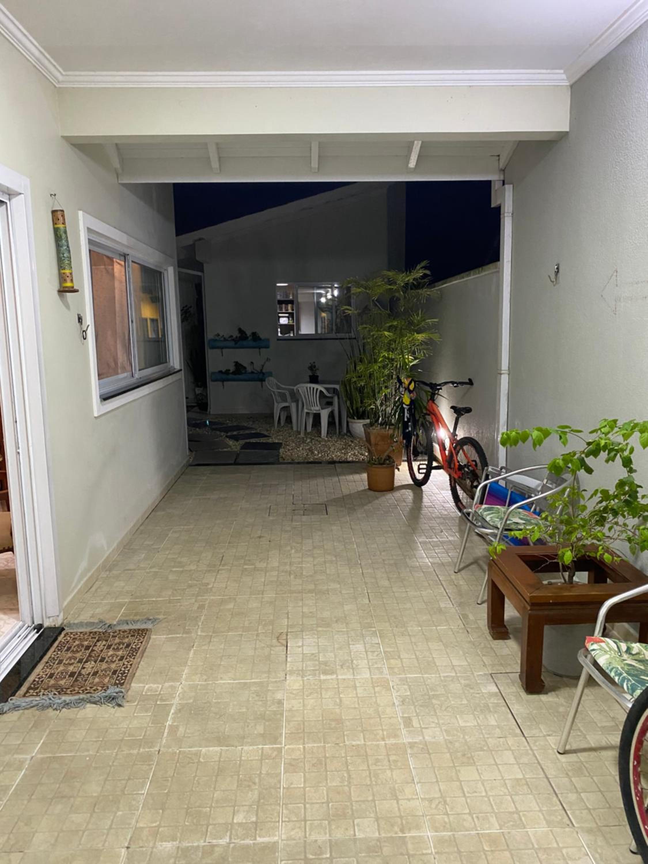 Casa confortável na Enseada