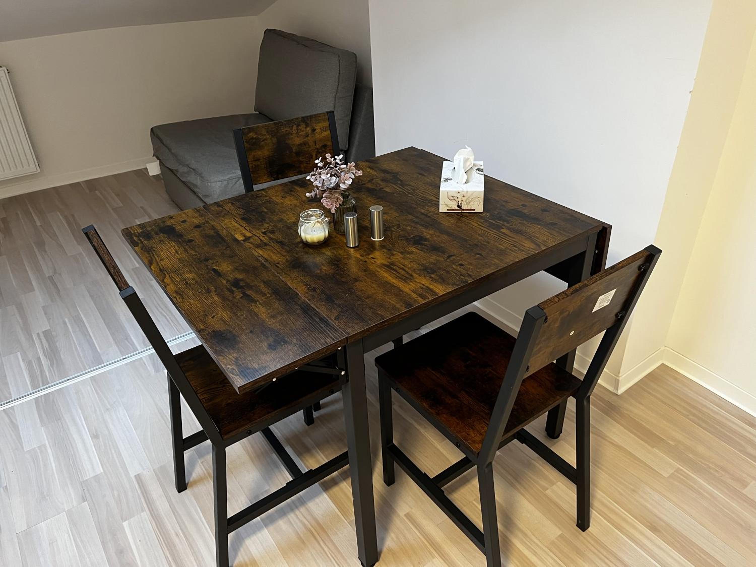 Cozy Central Apartments in Bergisch Gladbach