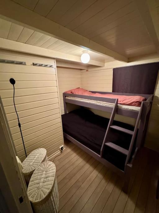 Big cabin in Lyngen Fjords