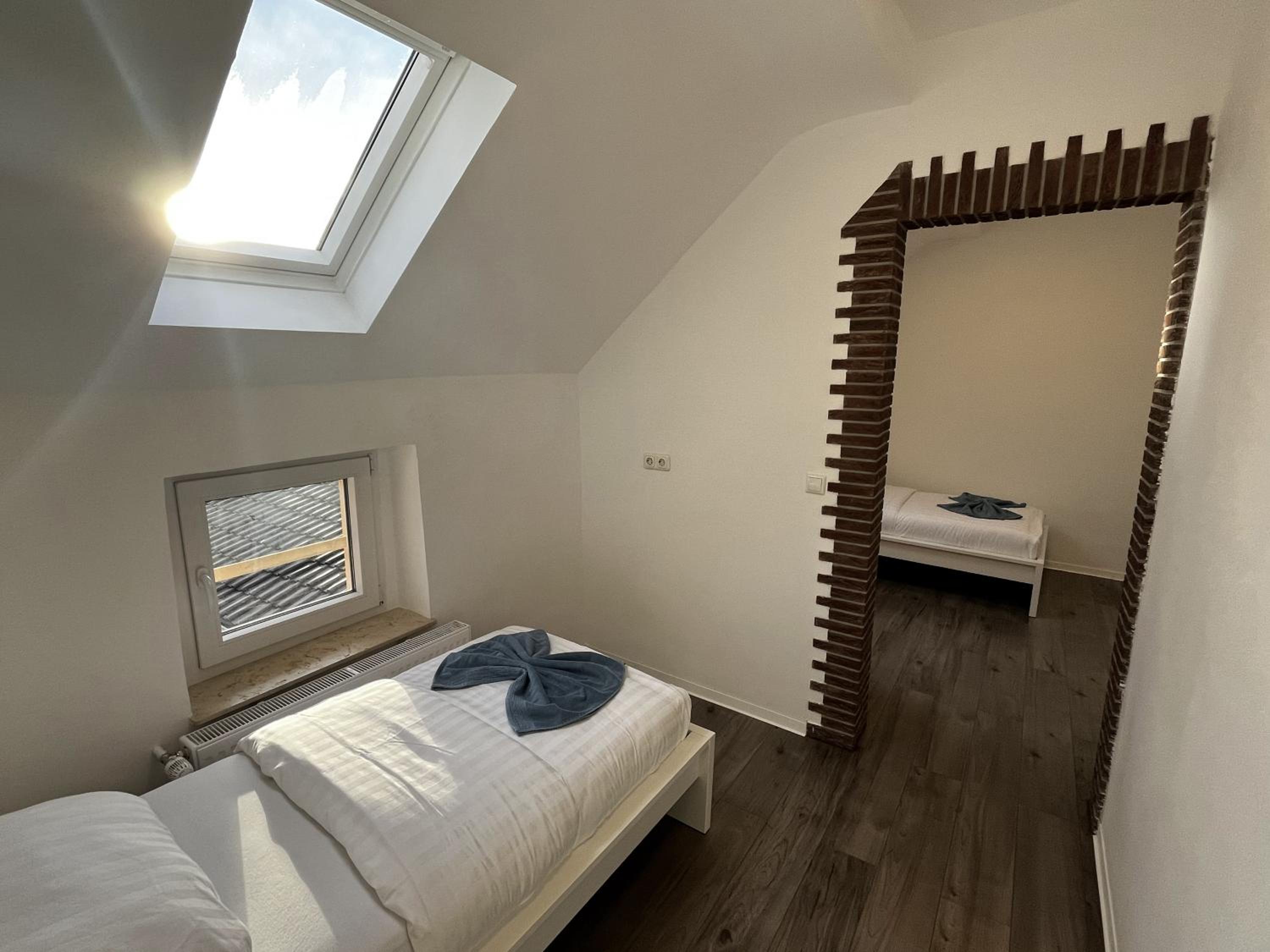 Cozy Central Apartments in Bergisch Gladbach