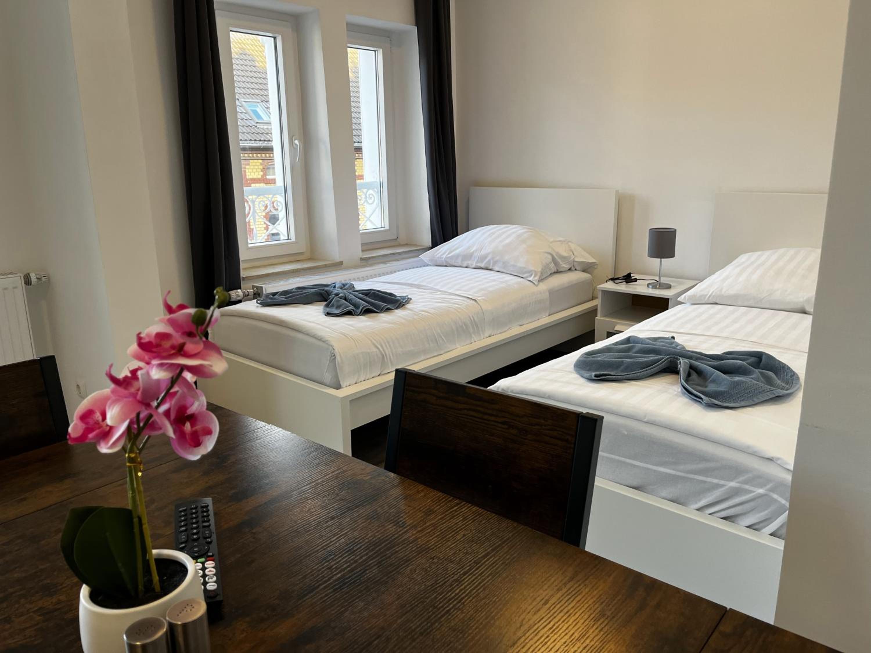 Cozy Central Apartments in Bergisch Gladbach