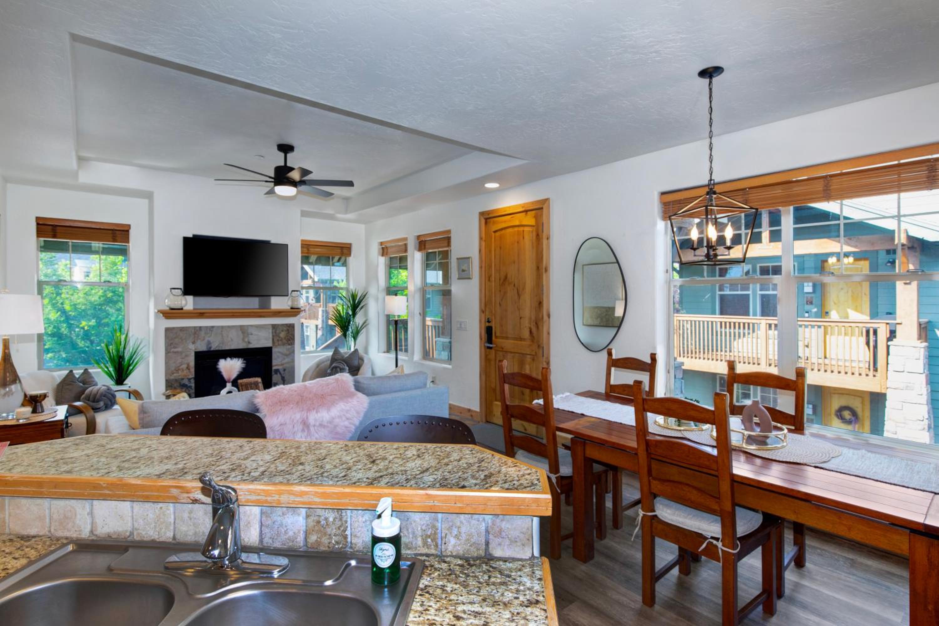 Fox Pointe Condo by Park City Vacations view 5