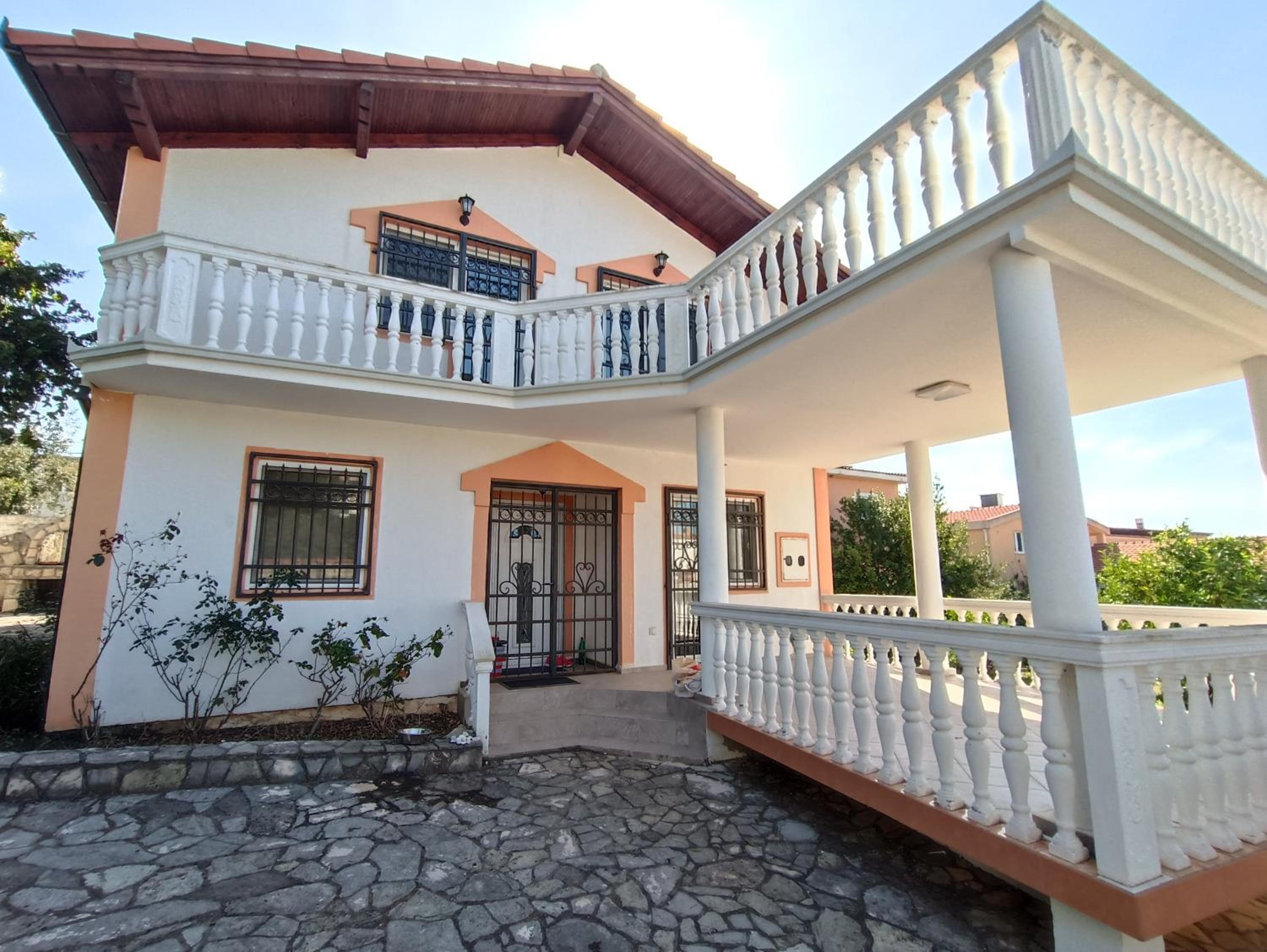 Villa Luna