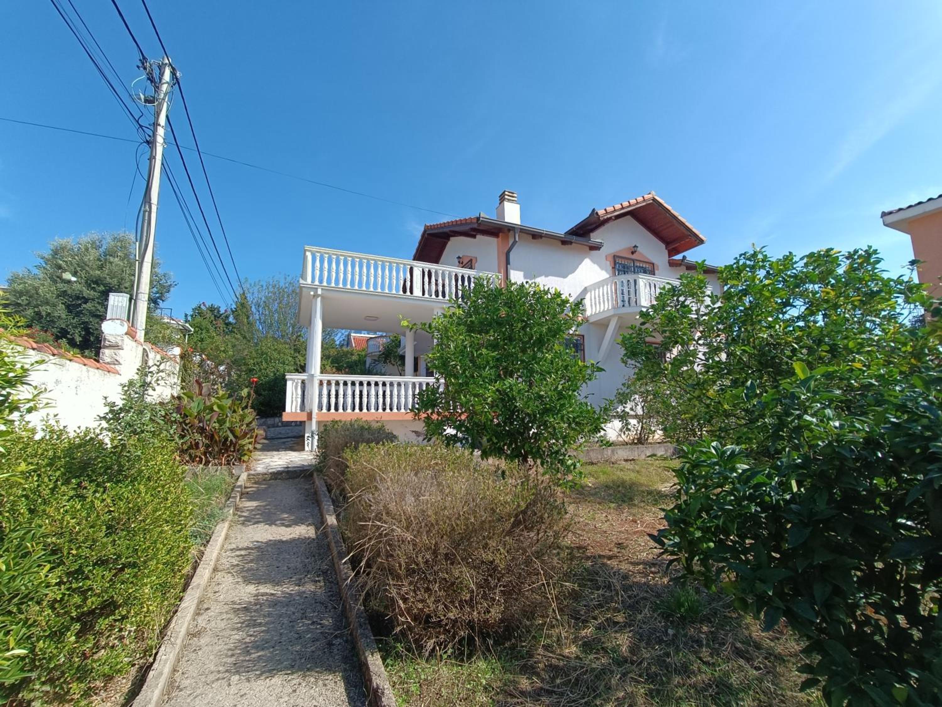 Villa Luna