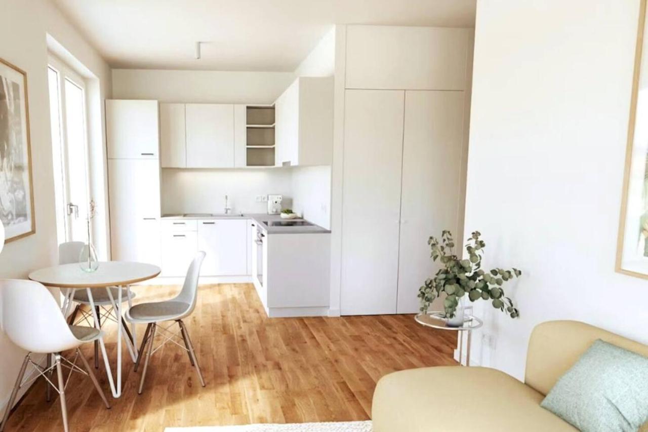 HolidayHome Apartments I Private Room in Shared Apartment