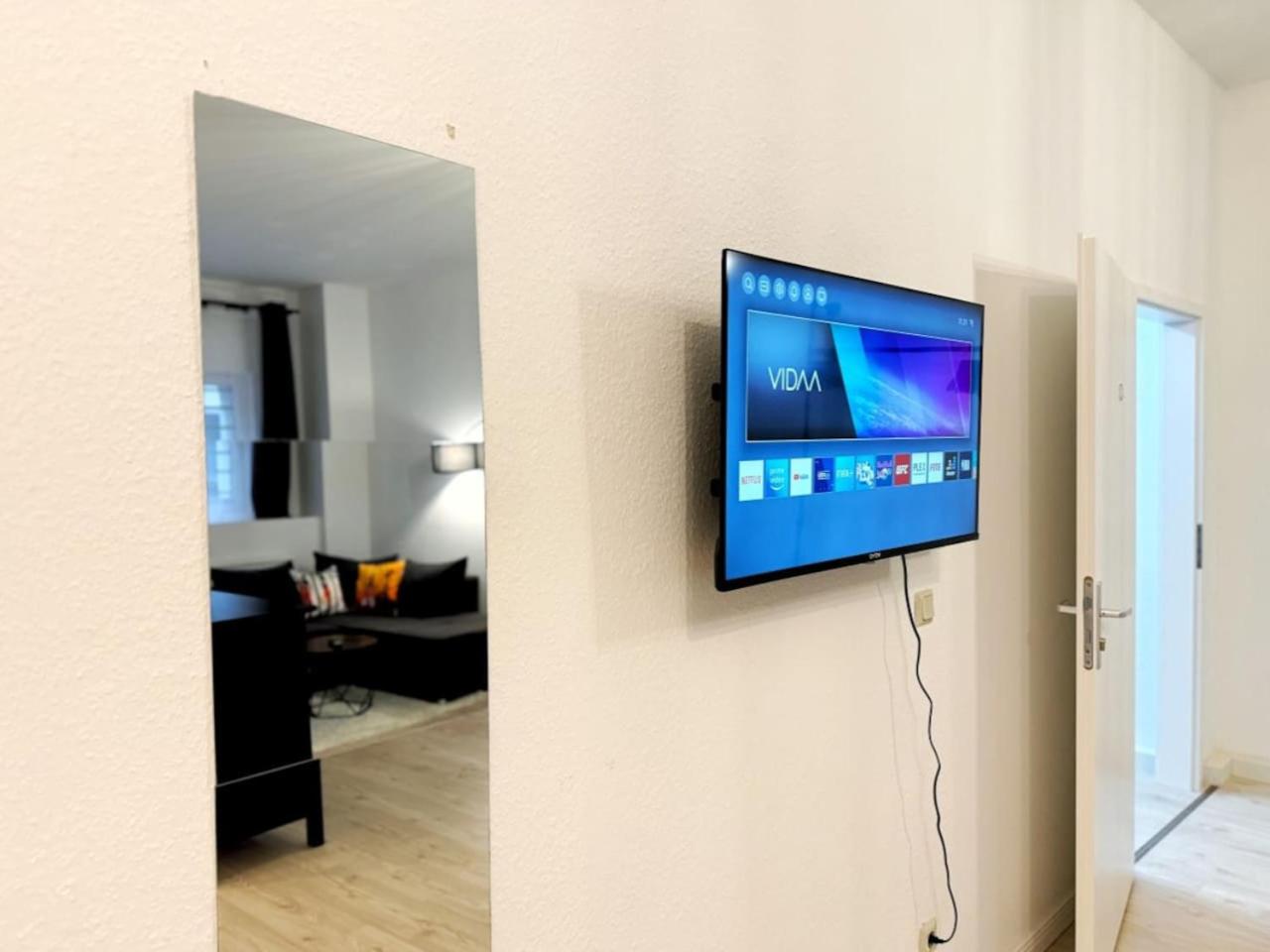 HolidayHome Apartments I Spacious Private Room in Heart of Berlin