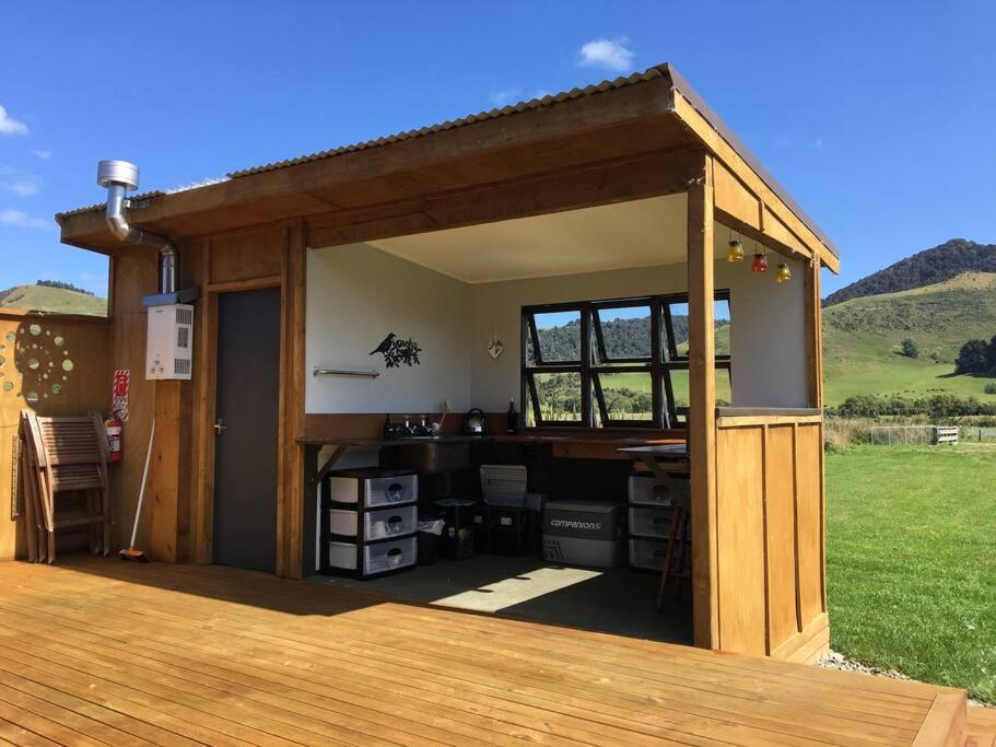 Cosy Catlins Cabin view 5