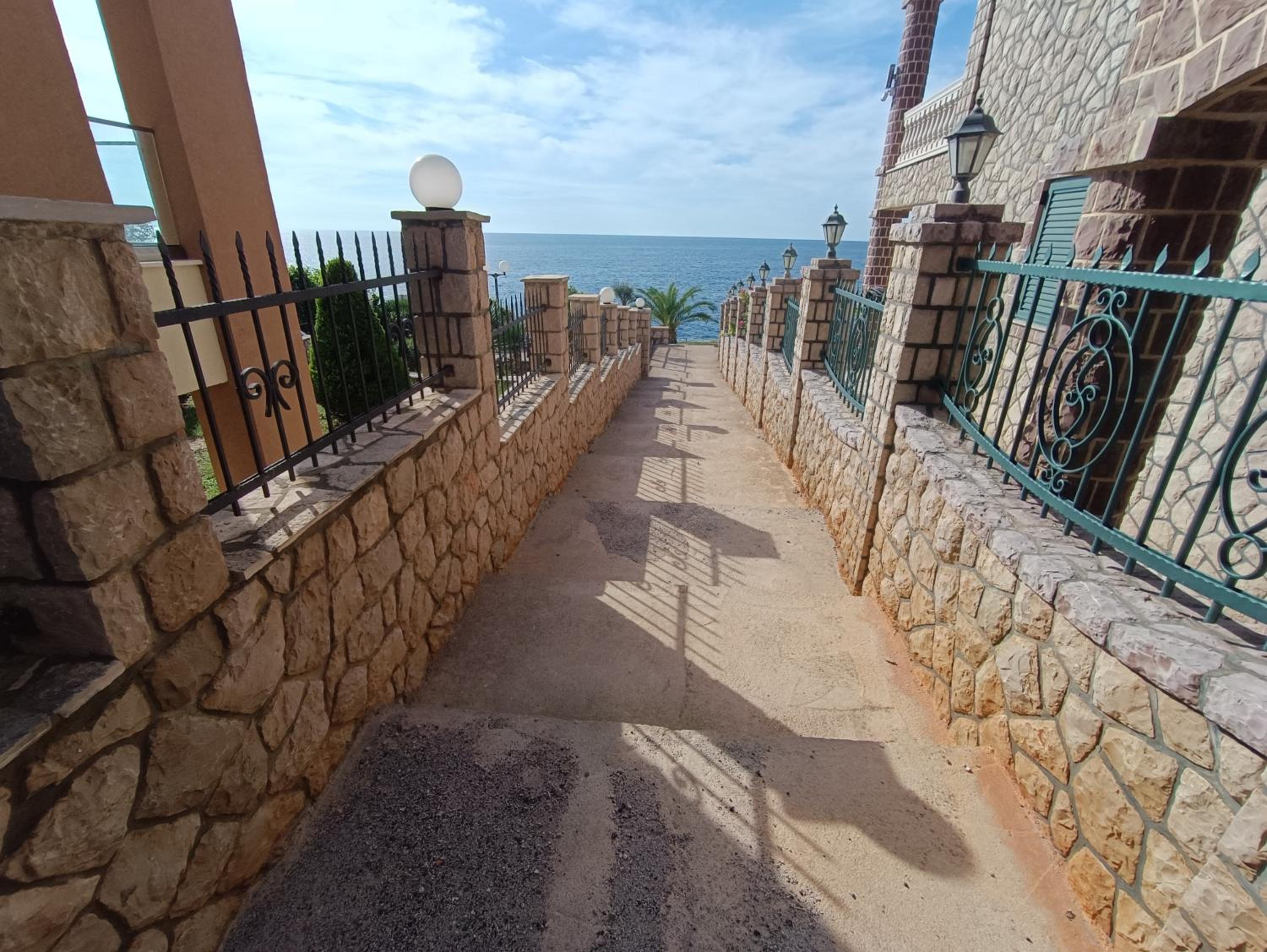 Villa Luna