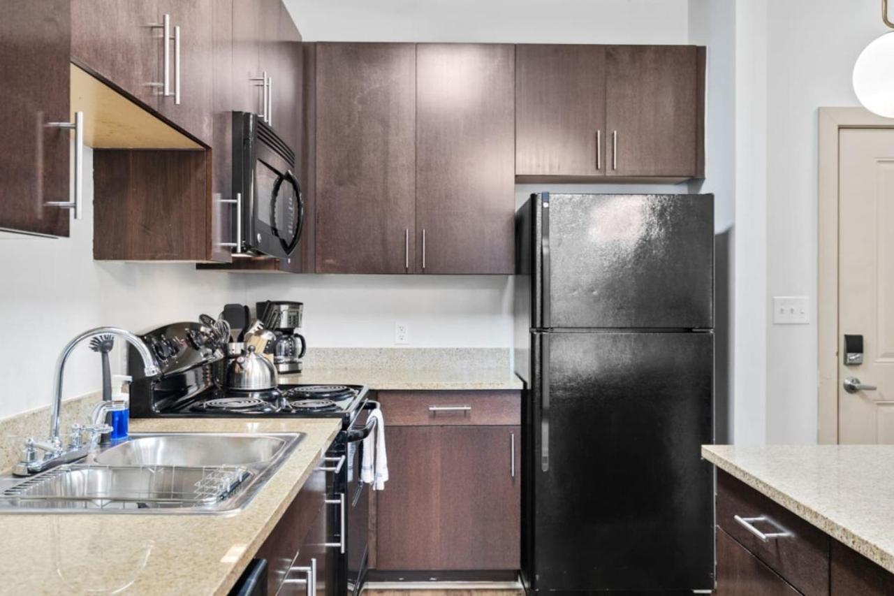 Birmingham Vacations - Trendy 2BR with Easy Access to Birmingham - Property Image 17
