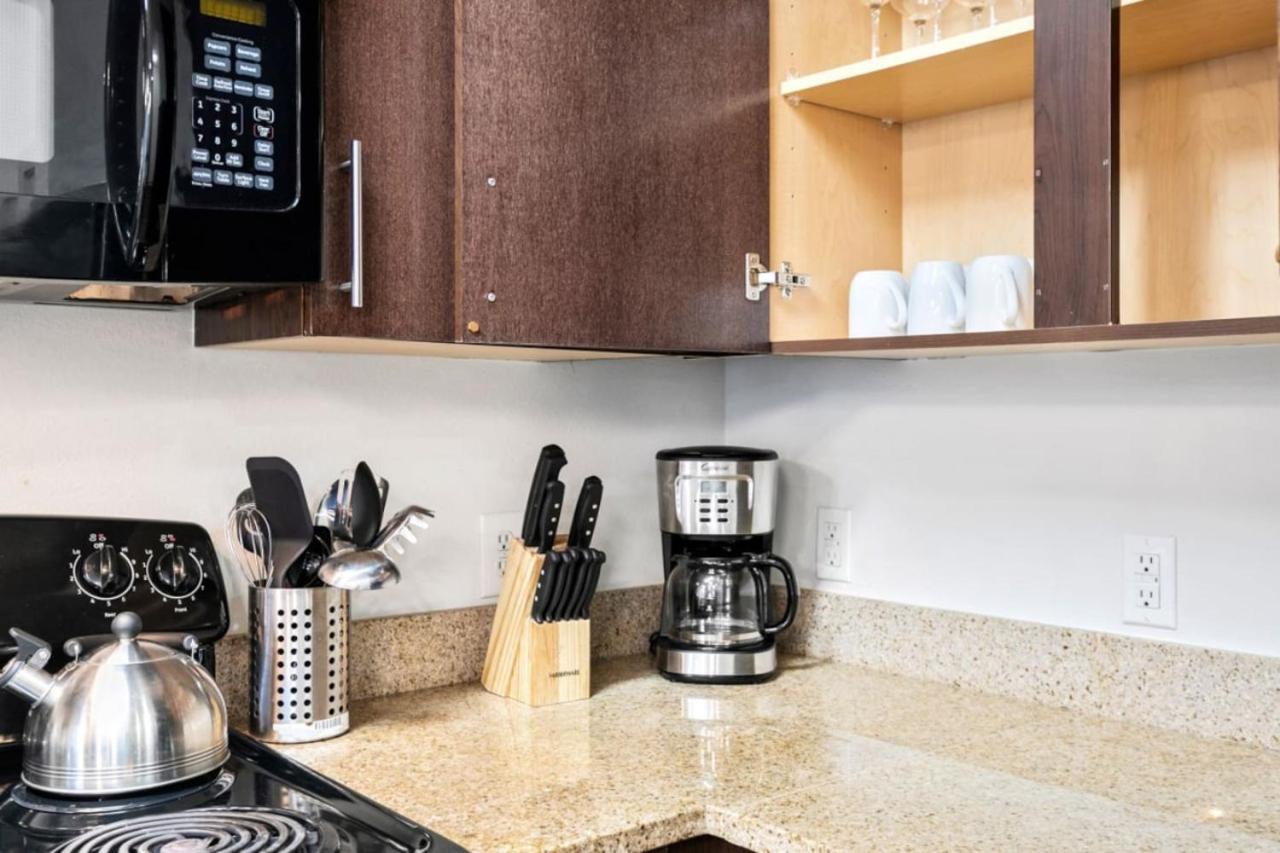Birmingham Vacations - Trendy 2BR with Easy Access to Birmingham - Property Image 6