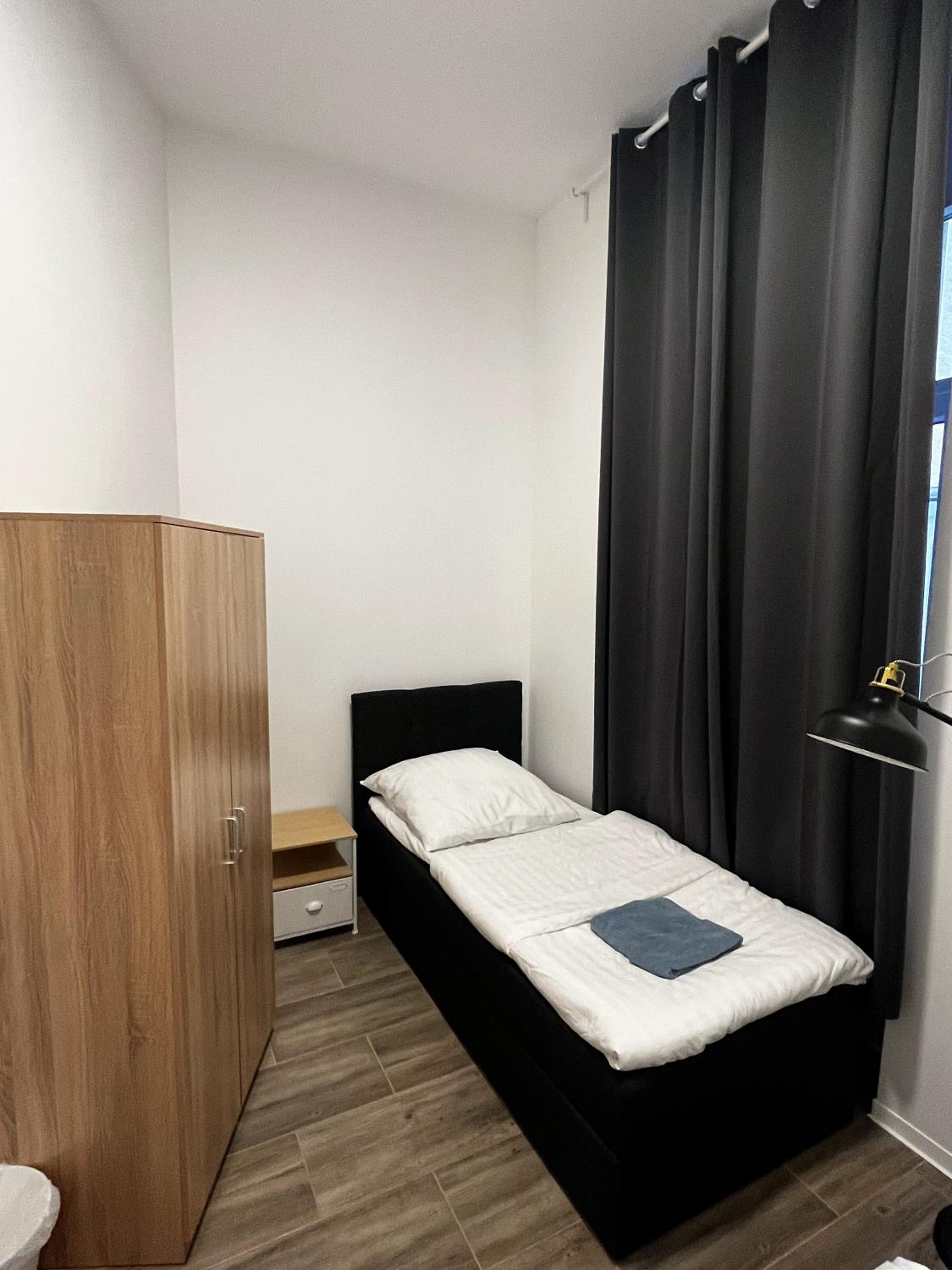 Central Private Room in Bergisch Gladbach