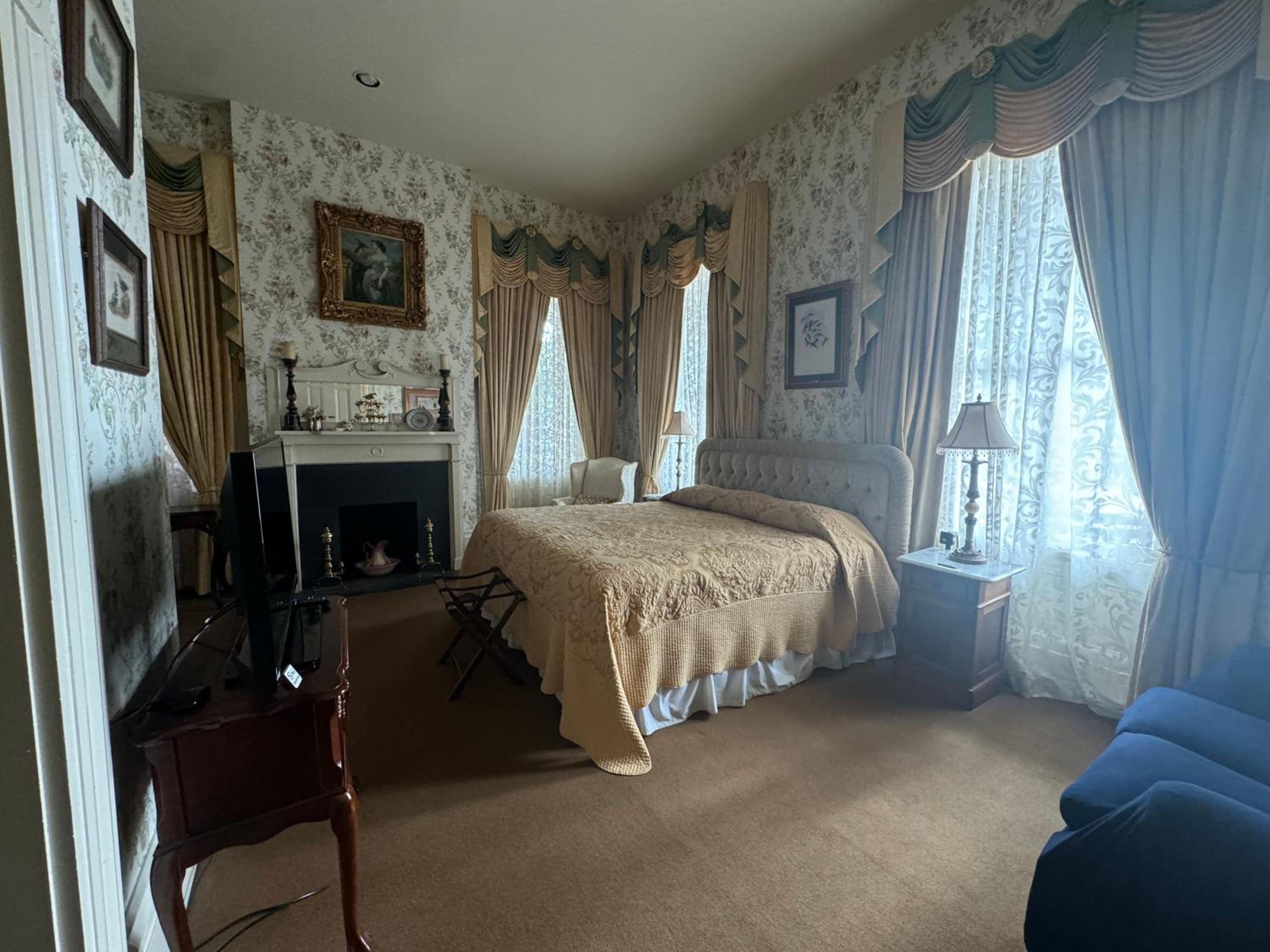 The Guest House Historic Mansion