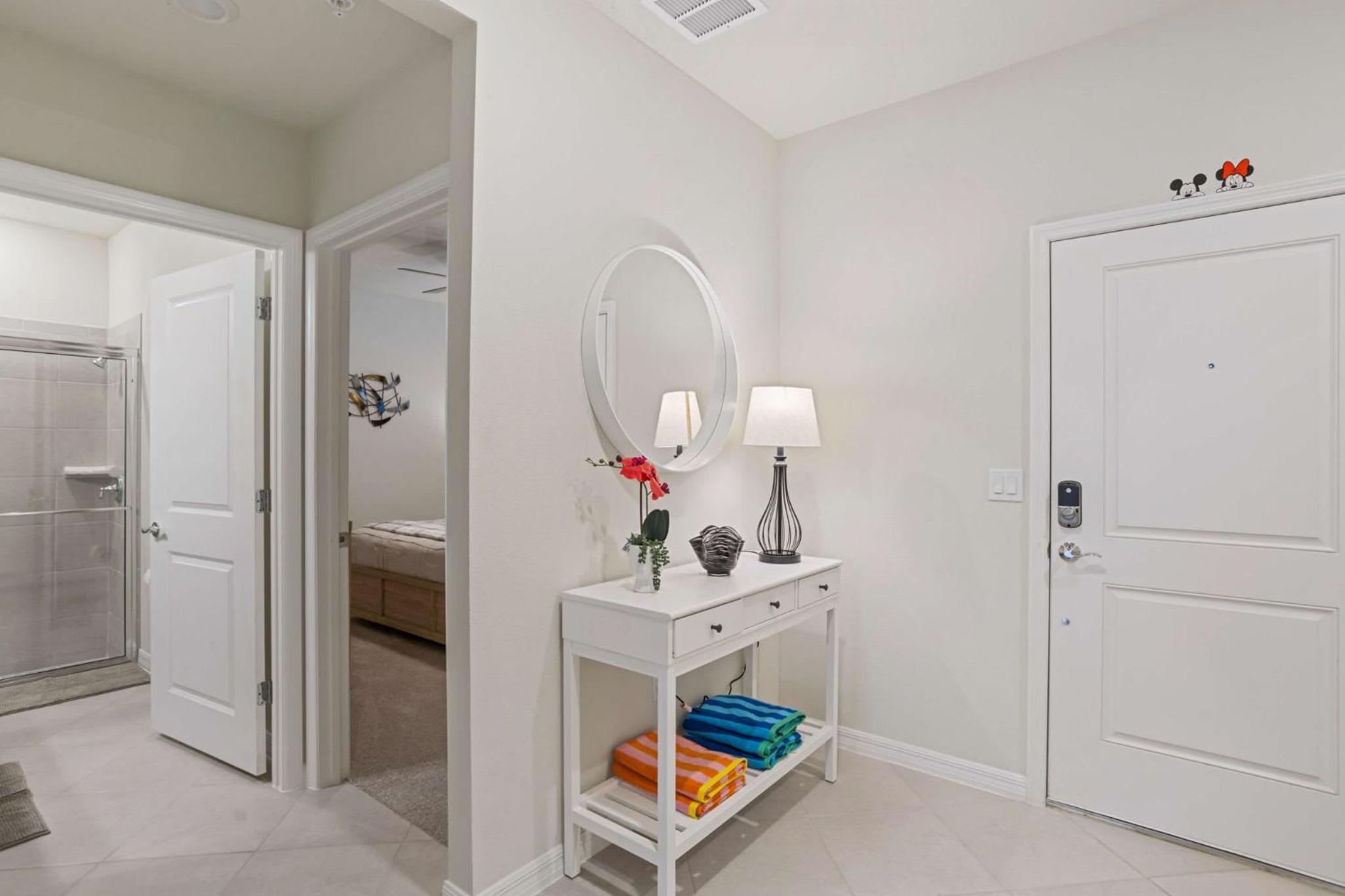 BRAND New 5 bed Villa in Windsor Cay