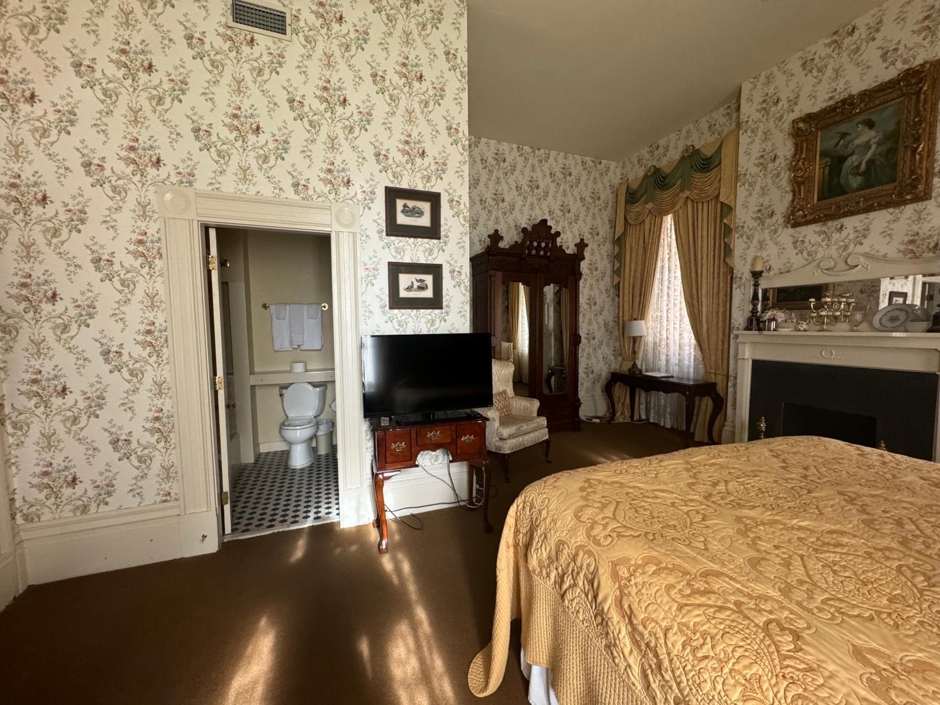 The Guest House Historic Mansion