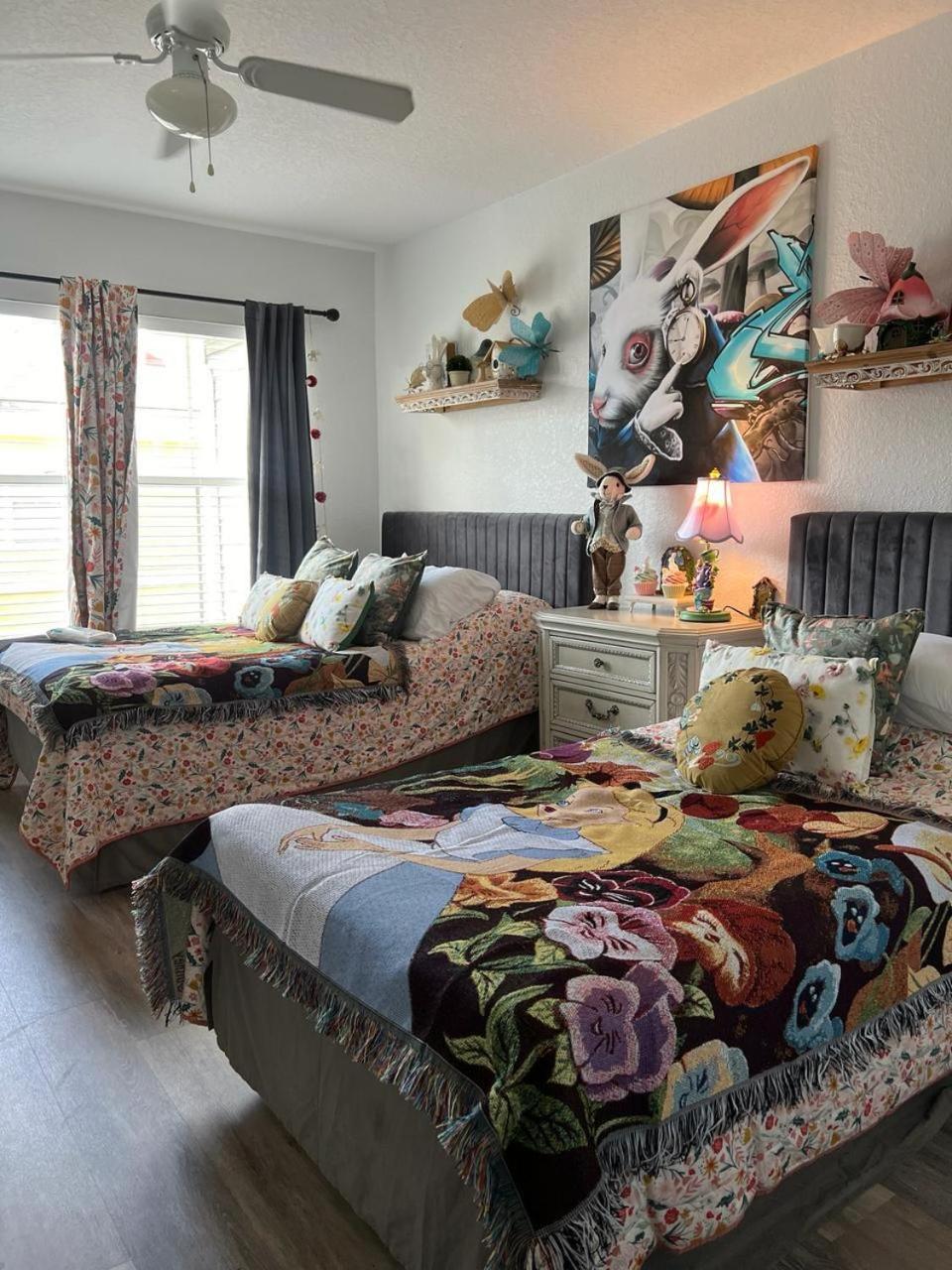 Apartment minutes from Disney