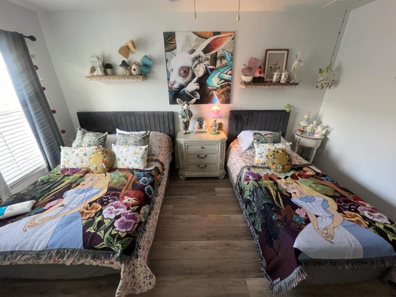 Apartment minutes from Disney
