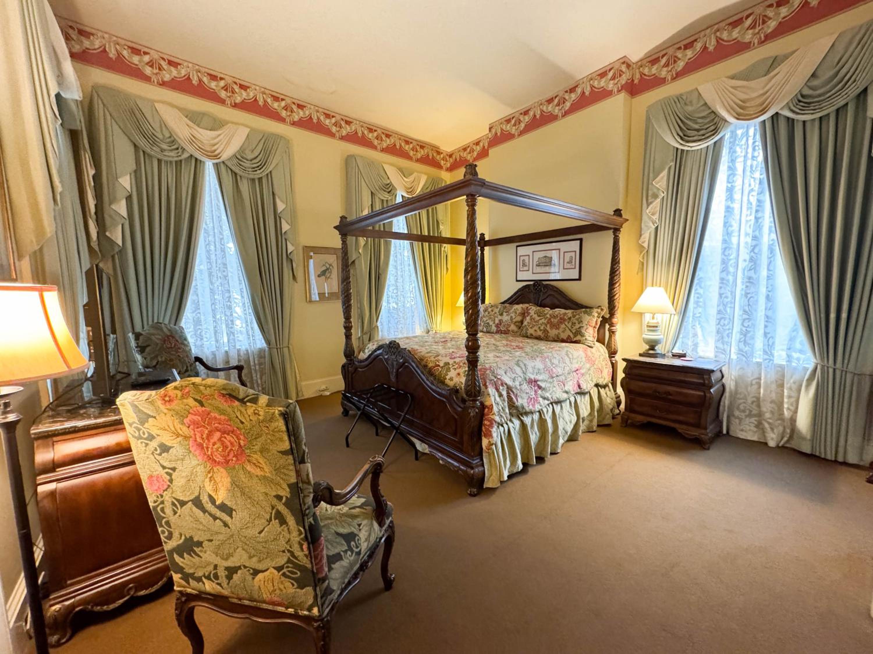 The Guest House Historic Mansion