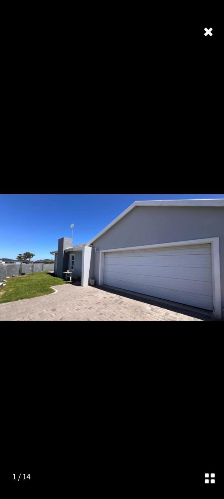 Cranberry Drive Fountain Estate