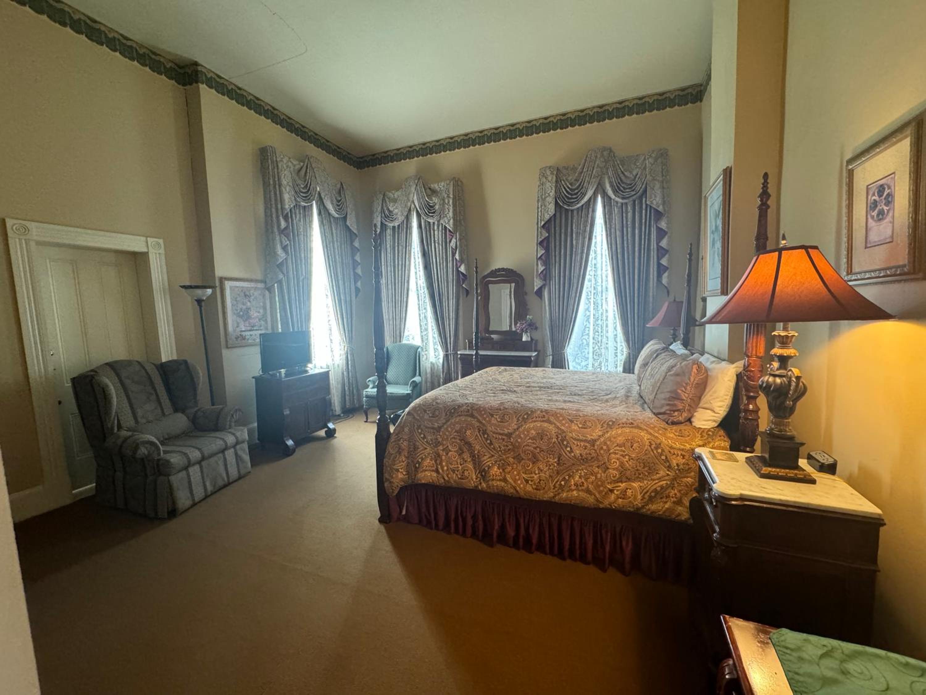 The Guest House Historic Mansion