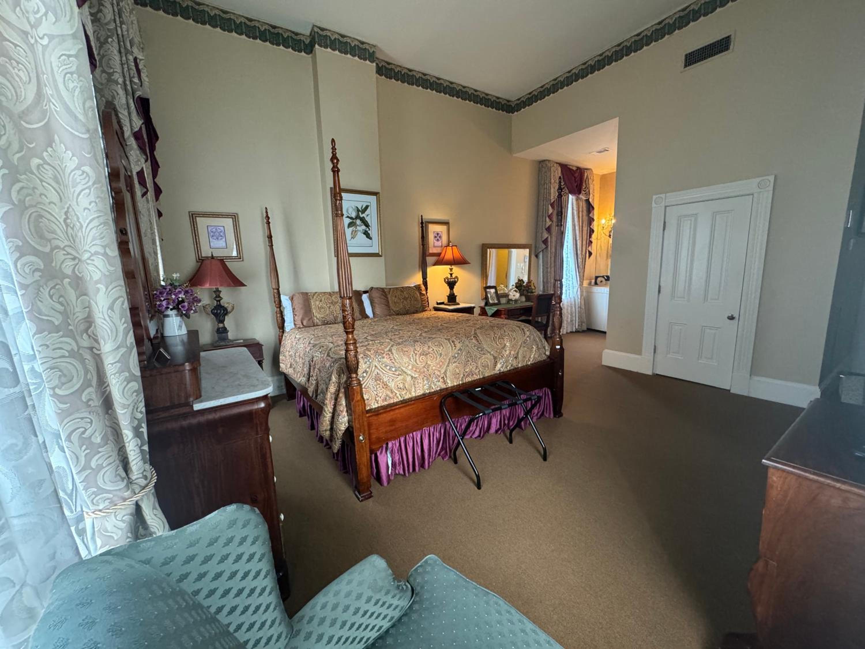The Guest House Historic Mansion