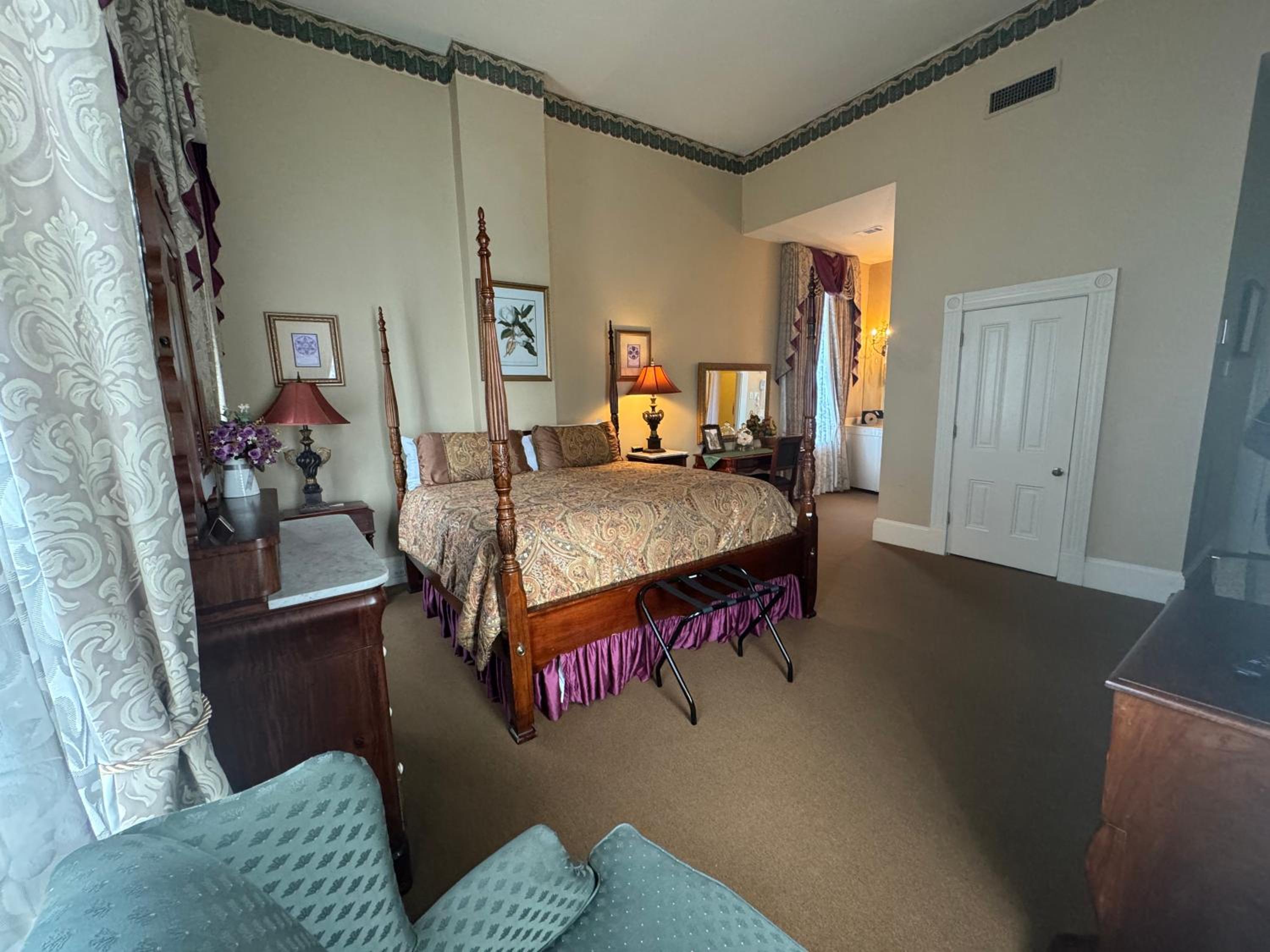 The Guest House Historic Mansion