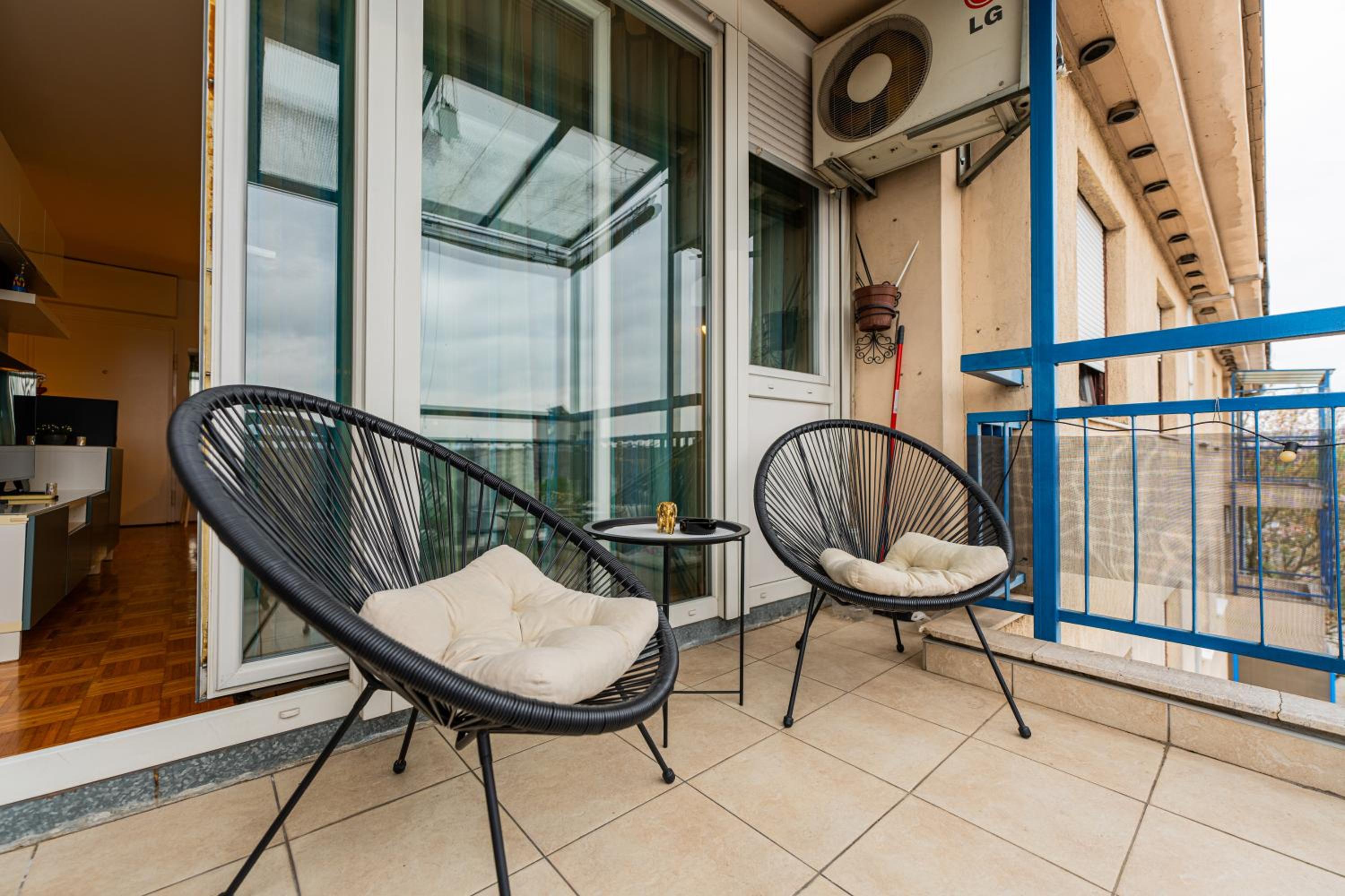 balance & terrace