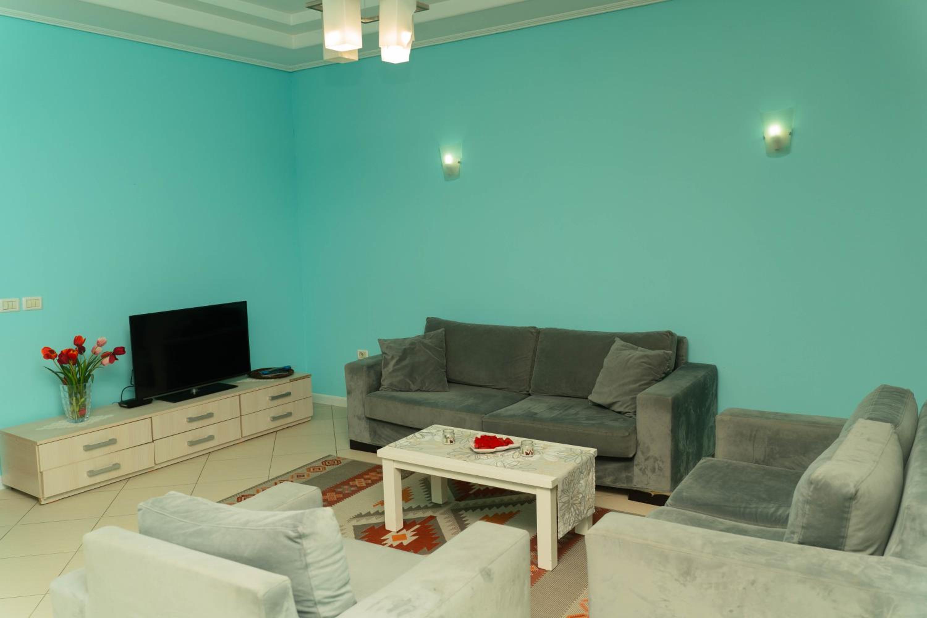 Comfortable Flat in New Bazaar