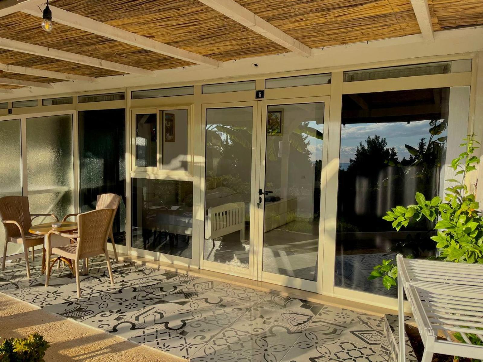 Essos Villas