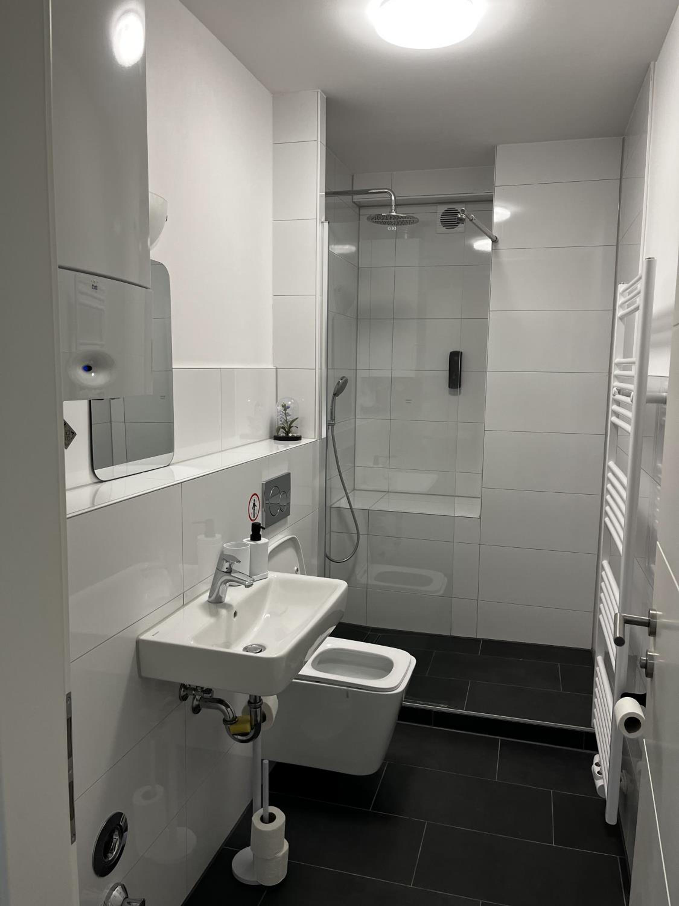 Central Private Room in Bergisch Gladbach