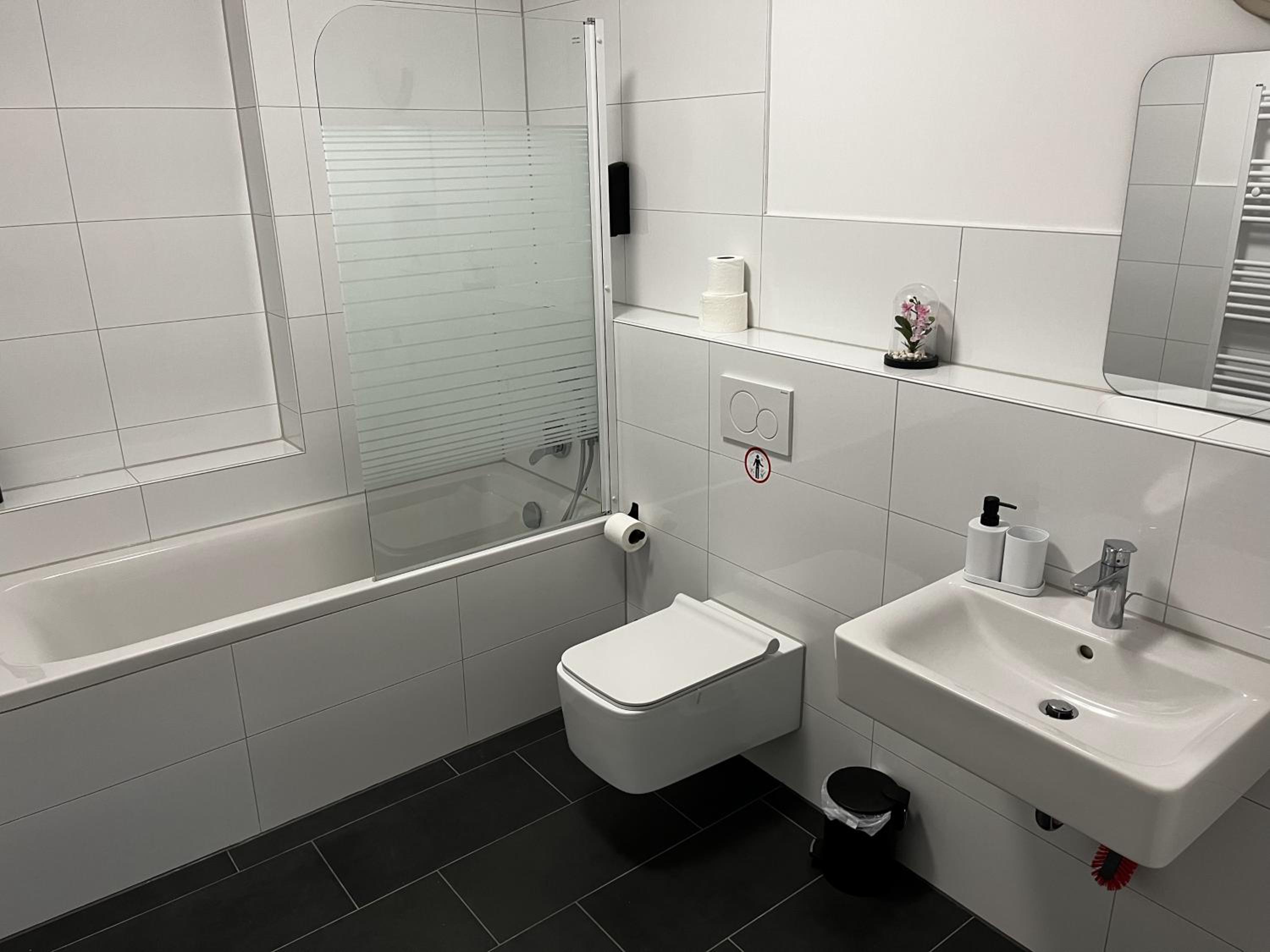Central Private Room in Bergisch Gladbach