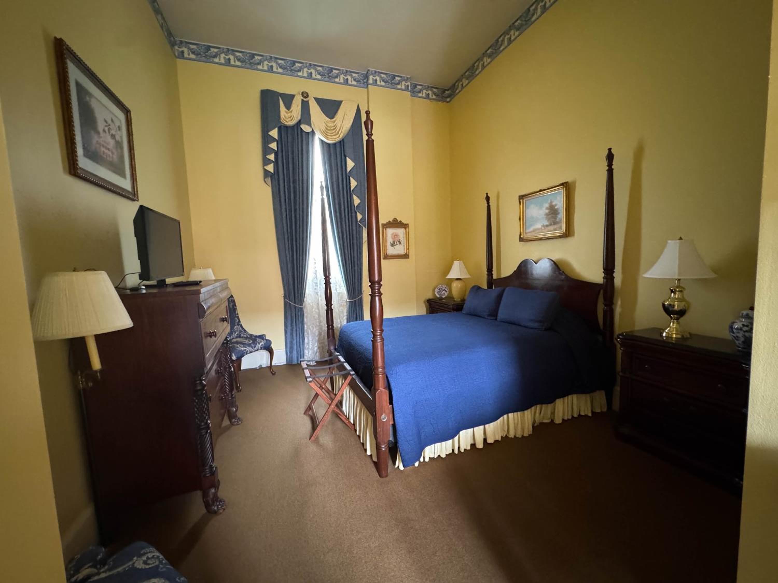 The Guest House Historic Mansion