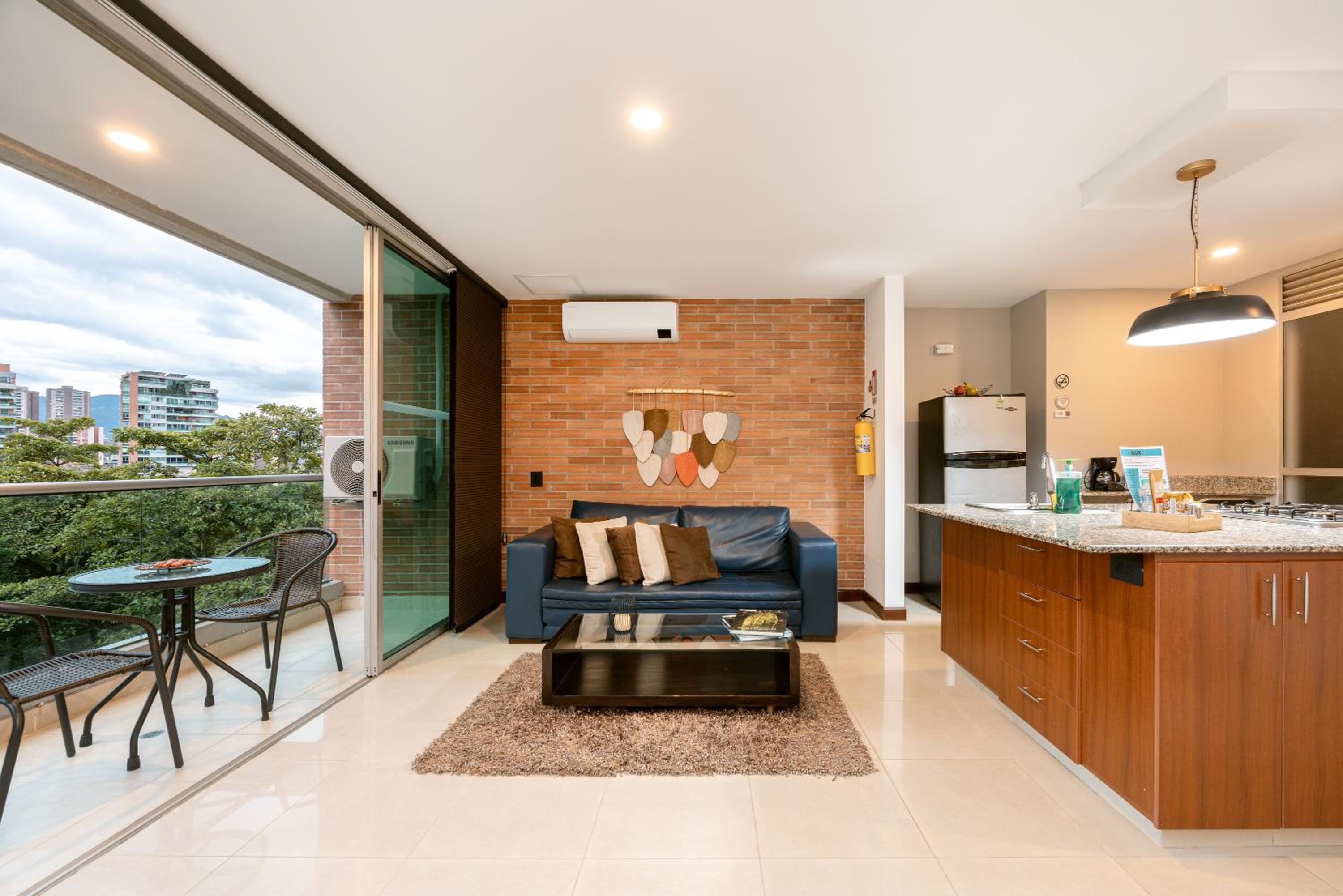 Blux Apartments Medellin