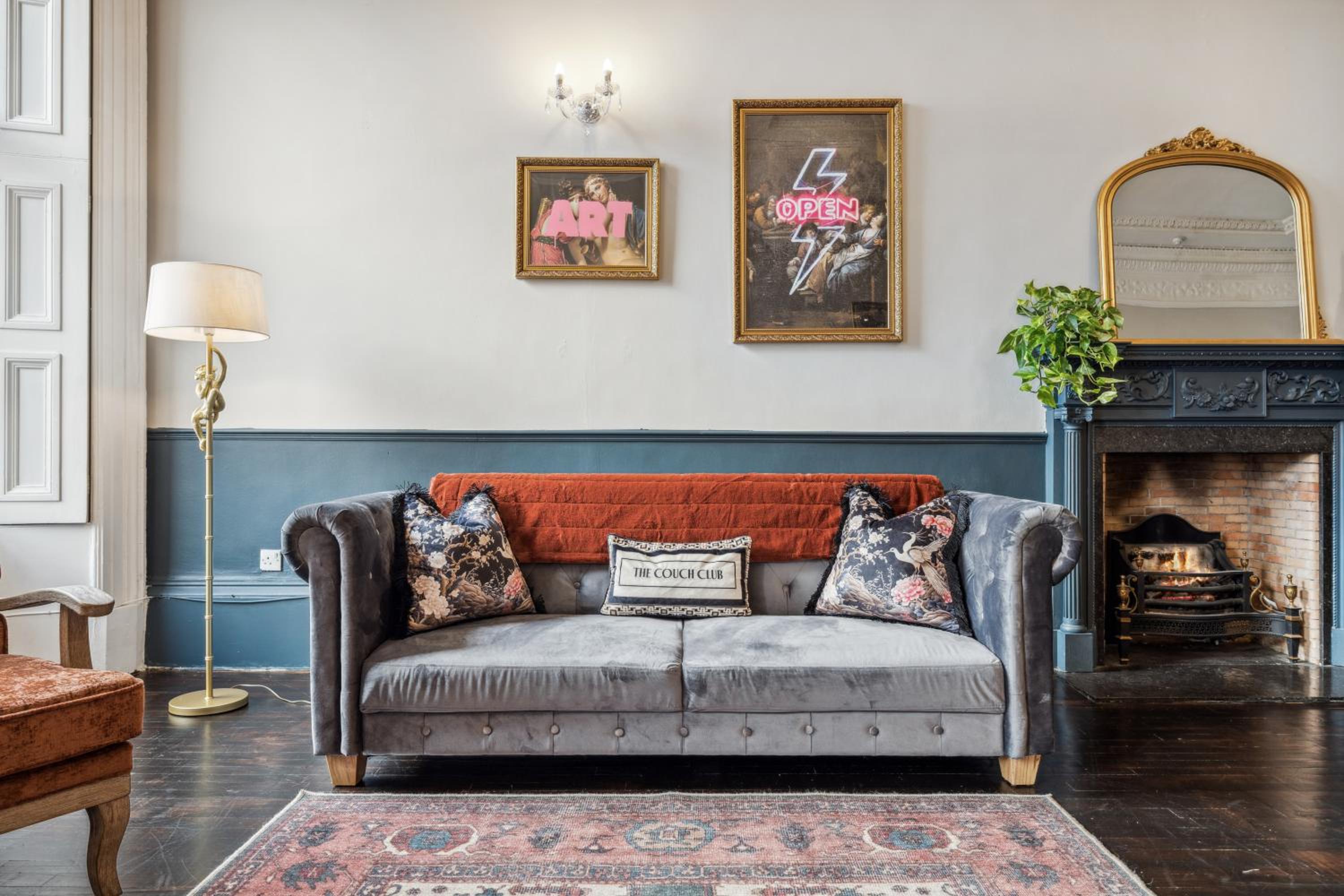 lounge