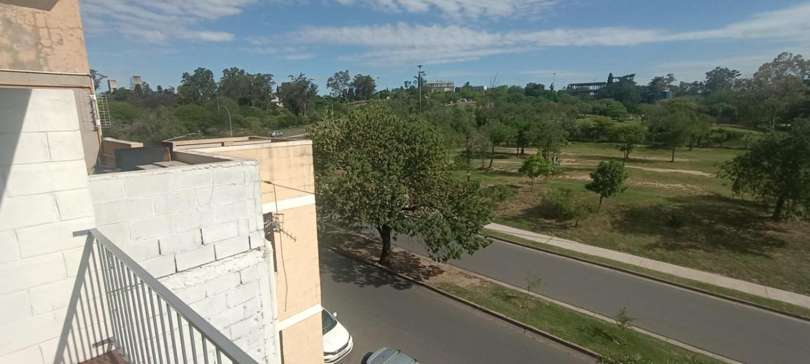 Departamento frente a la Ciudad Universitaria