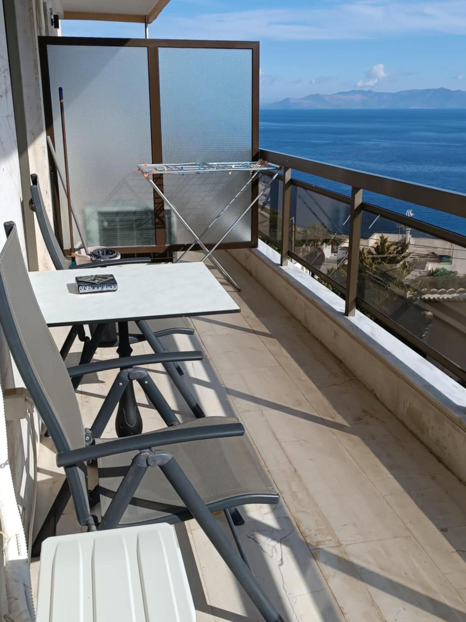 Amazing Sea View, Rafina Port, Athens Airport, Self-Check-in