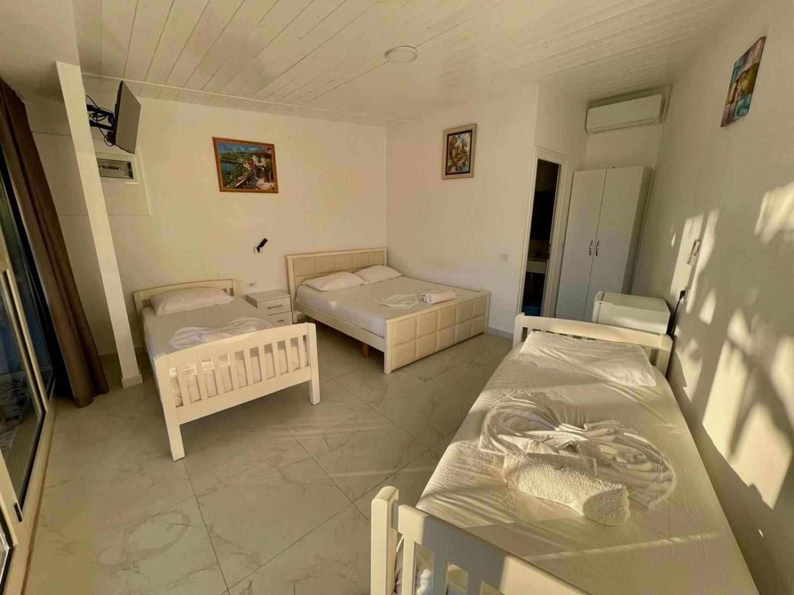 Essos Villas